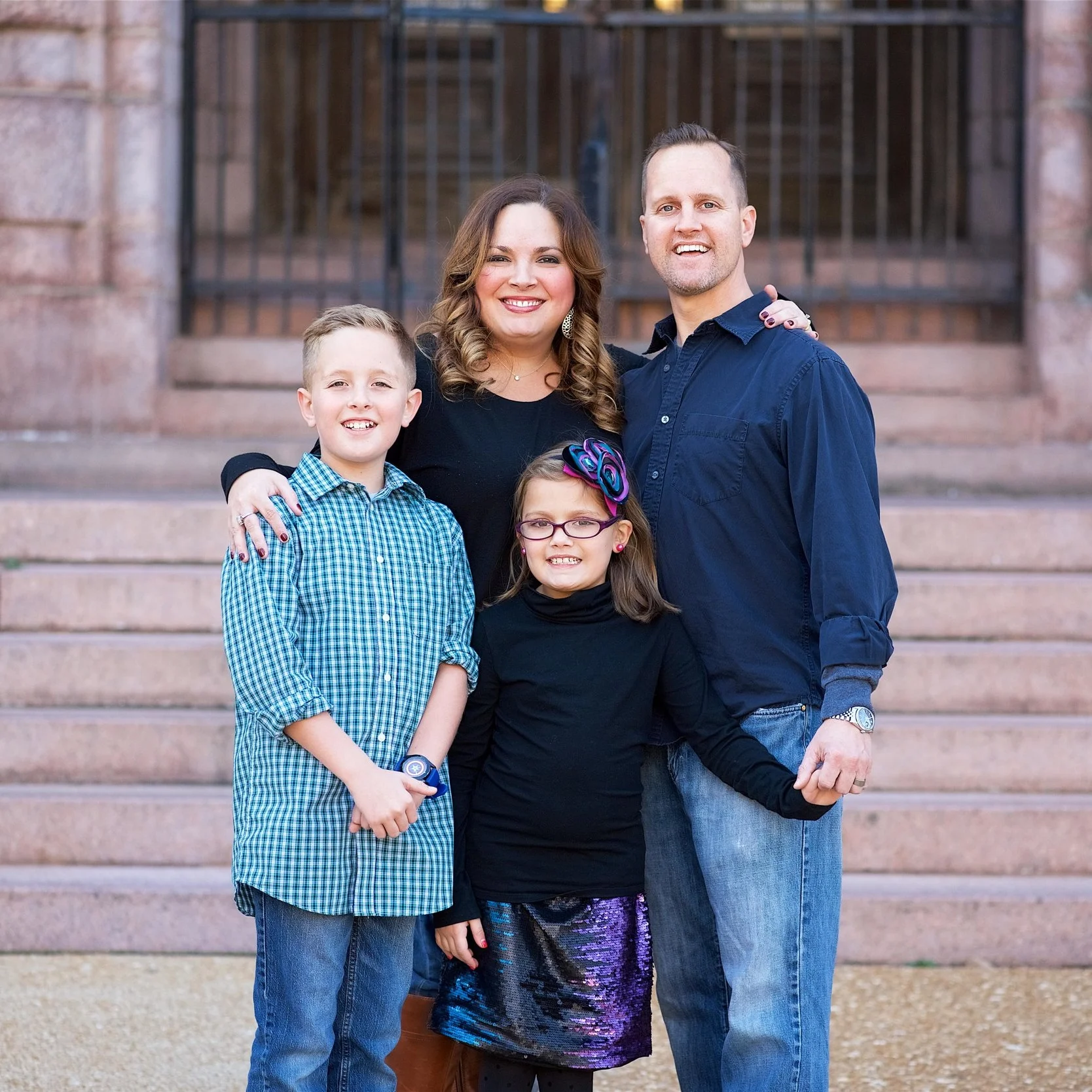 Gourley+Family+2-min.jpg