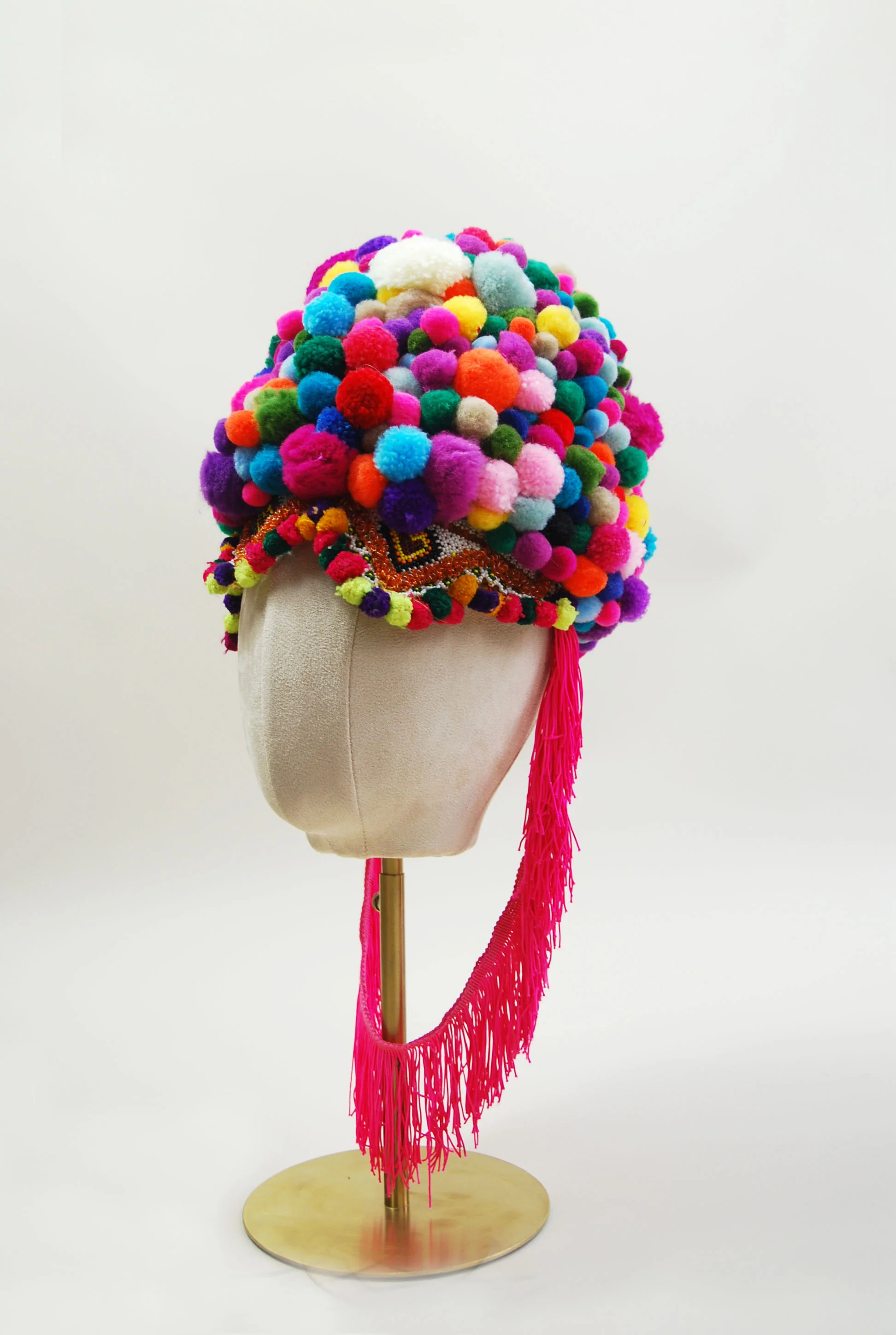 pomhat5.jpg