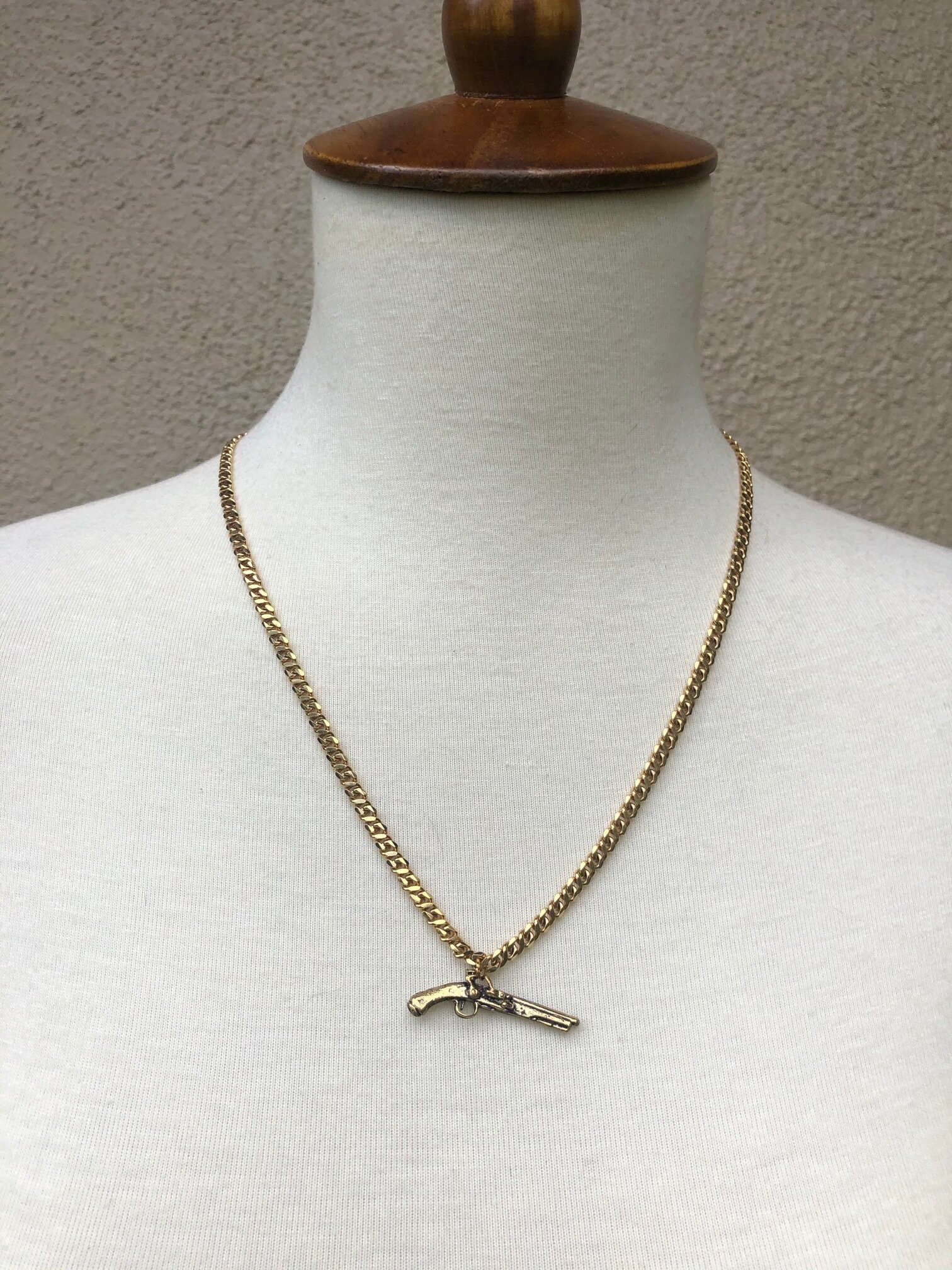 Shooter Necklace