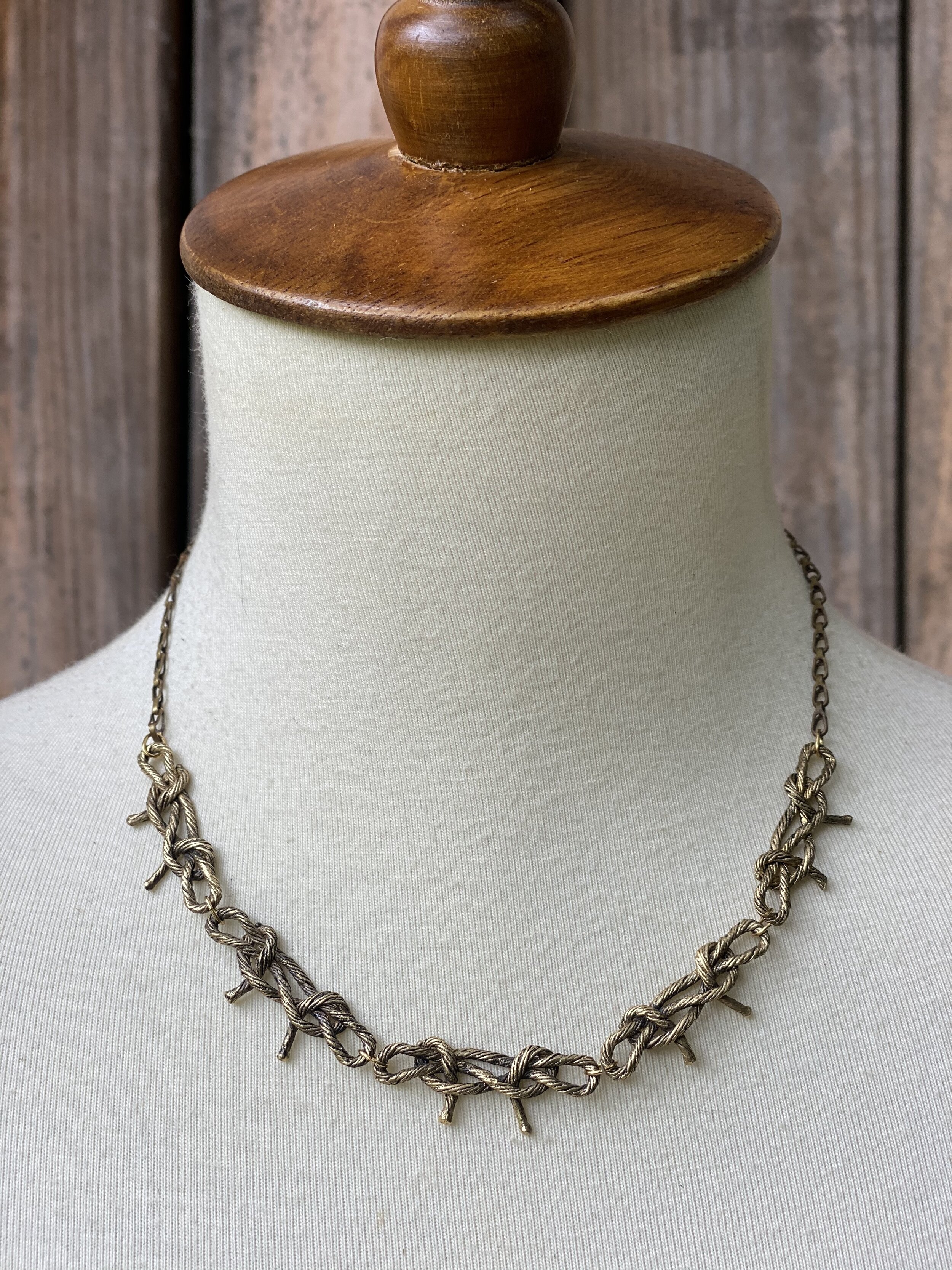 Knot Necklace
