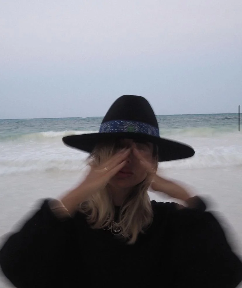 BENSON TRI ZODIAC HAT — Tiff Porter display picture 1