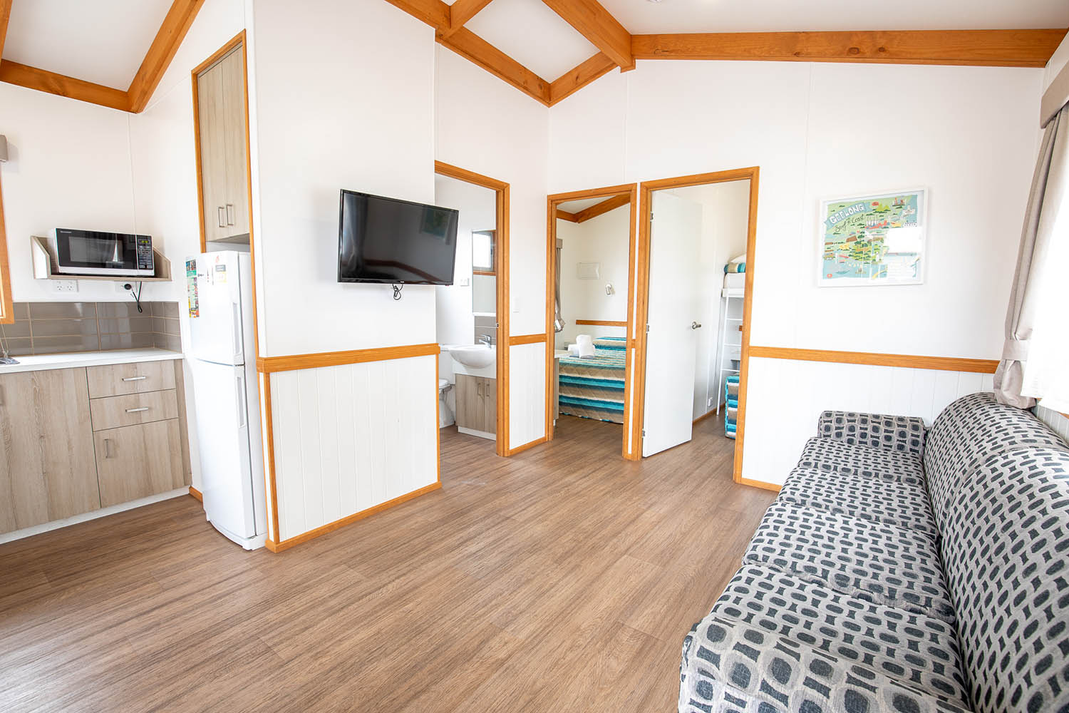 2BR 5 berth twin family cabin