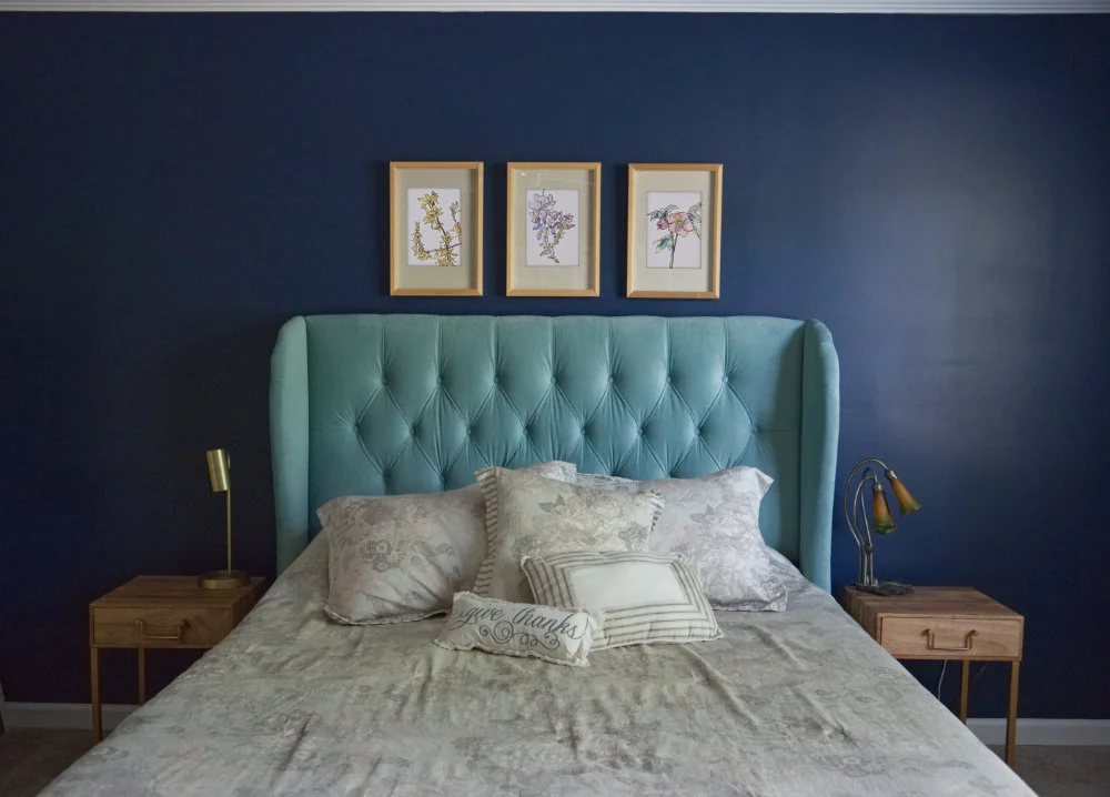 5x7bedroomwithflowerart.jpg