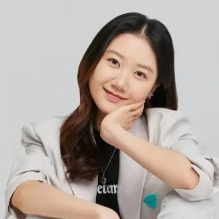 Lauren Hyoseo Yoon (Northwestern)