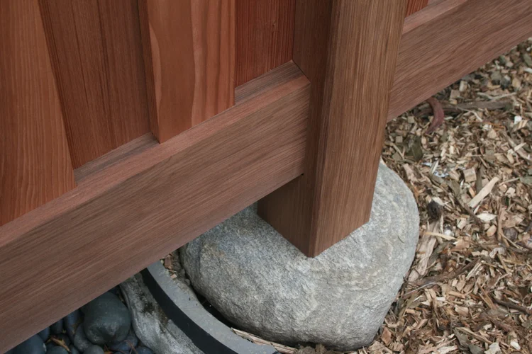 Post Scribed to Stone Footing