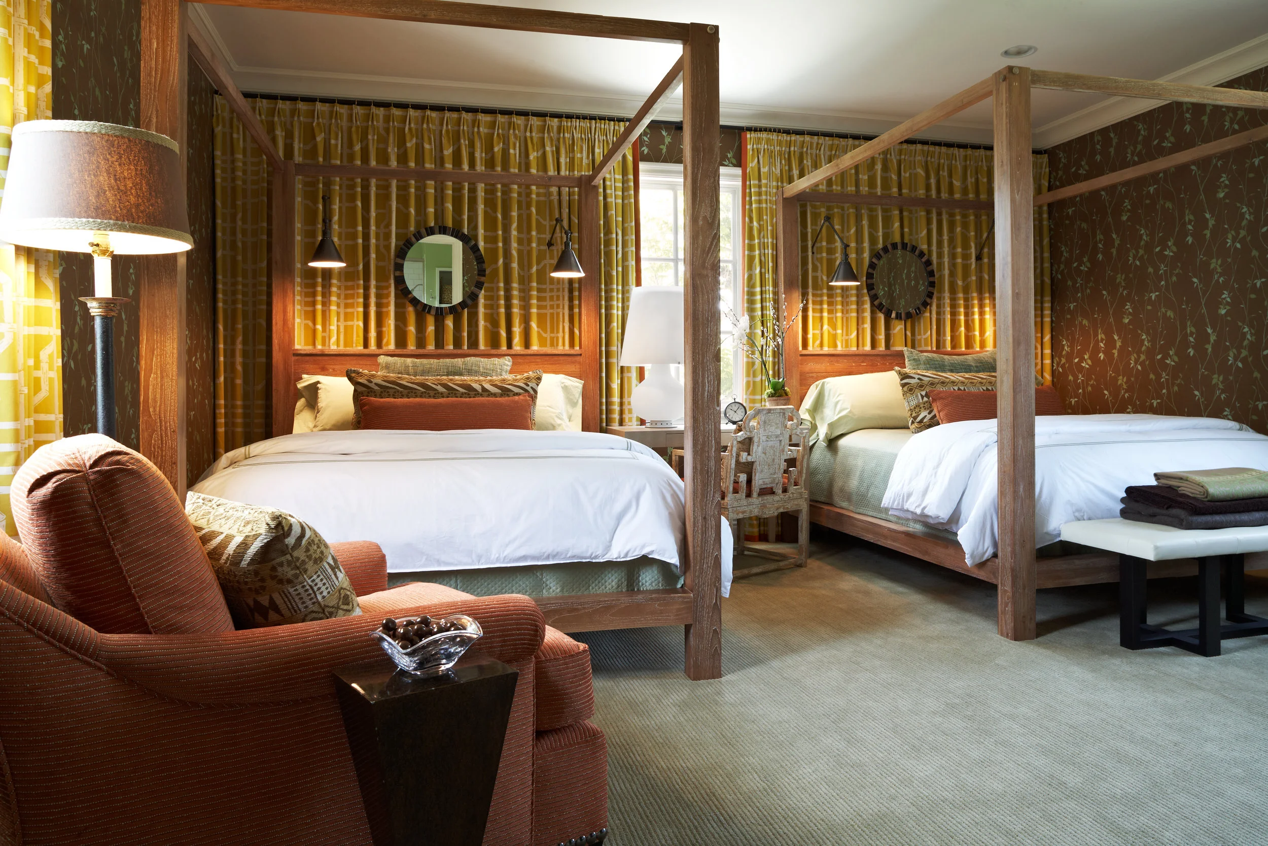 P OPTION 1 - LA-27 Guest Room.jpg
