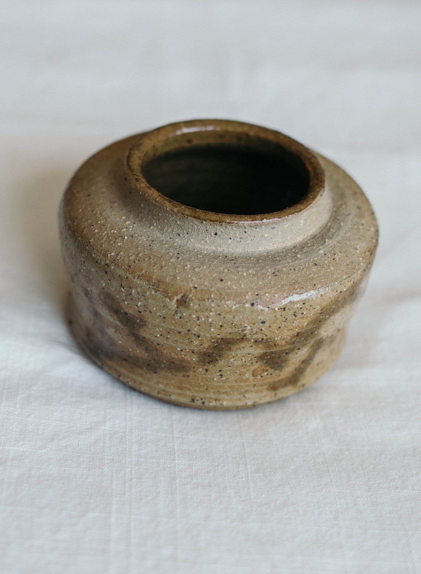 ORGANIC CLAY POT - HANDMADE
