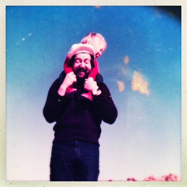 Miss you everyday my most wonderful Dad. 💚🙏🏻