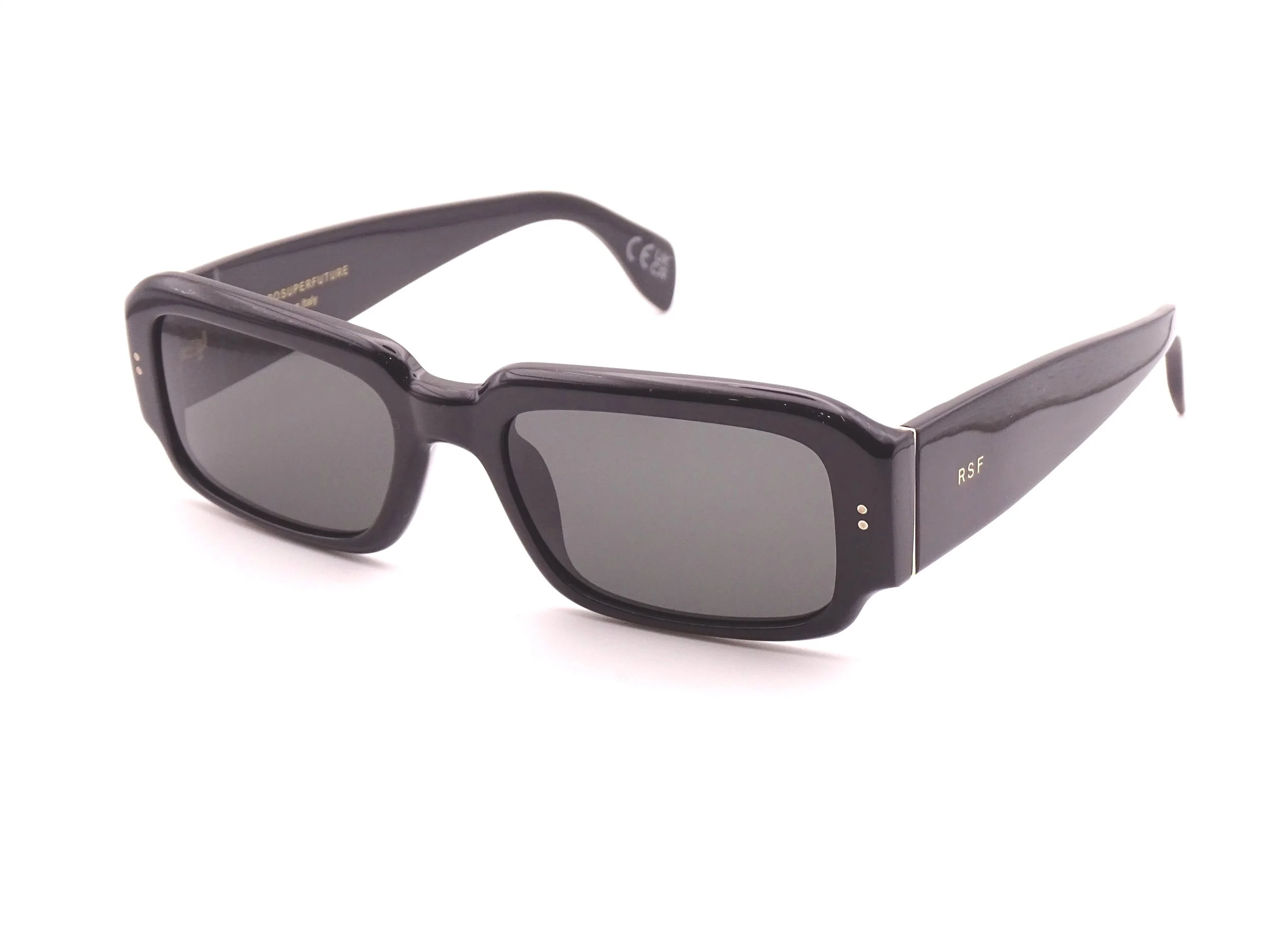 RETROSUPERFUTURE Sagrado