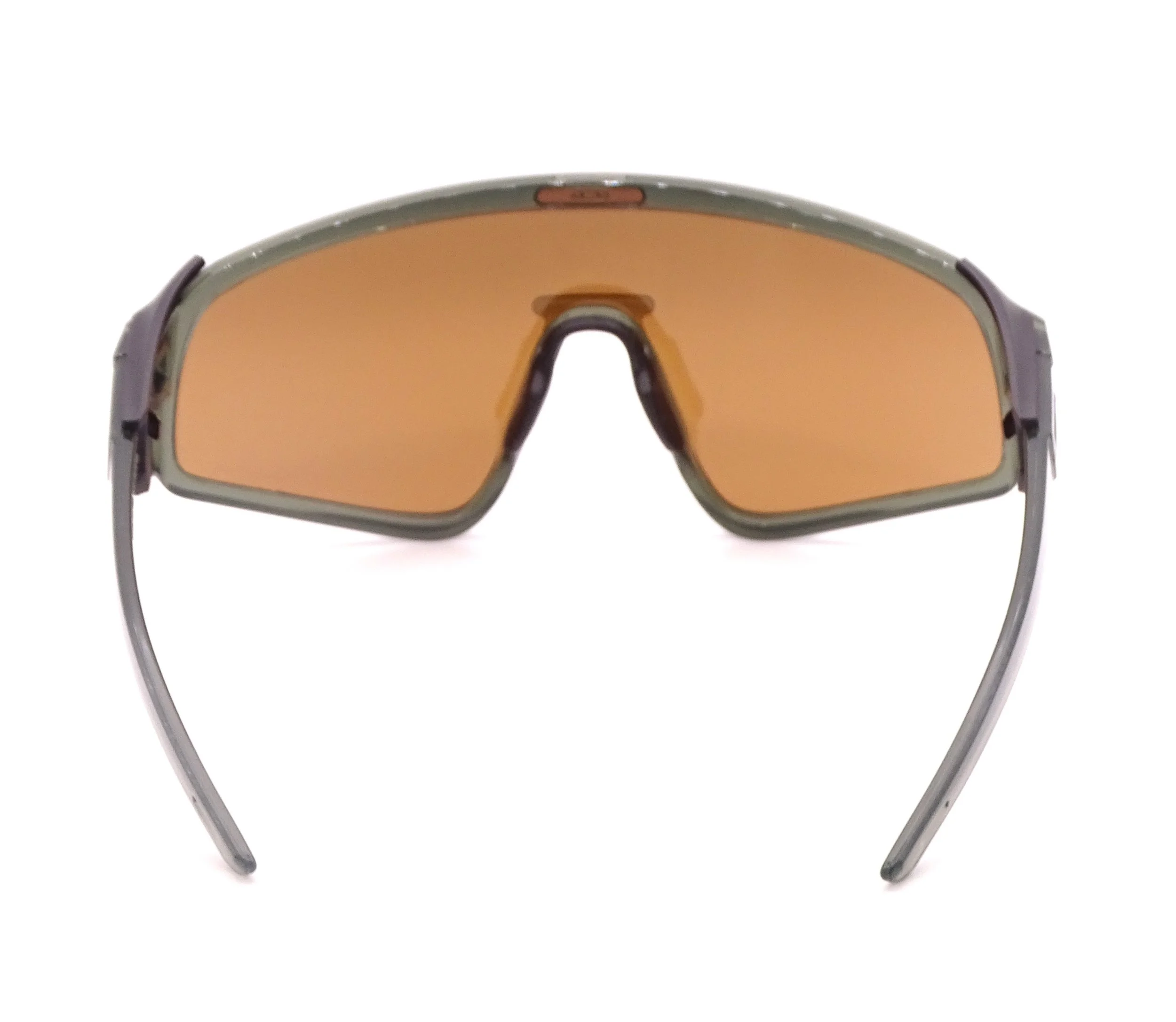 oakley-9494-03-latch-panel-sport.JPG