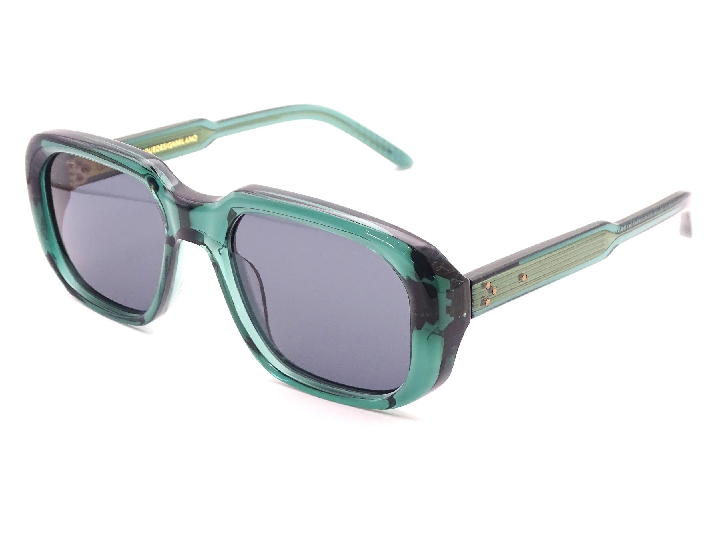udm-unique-design-milano-frame-28-green-sunglasses-occhiali-particolari-brand-indipendenti.JPG