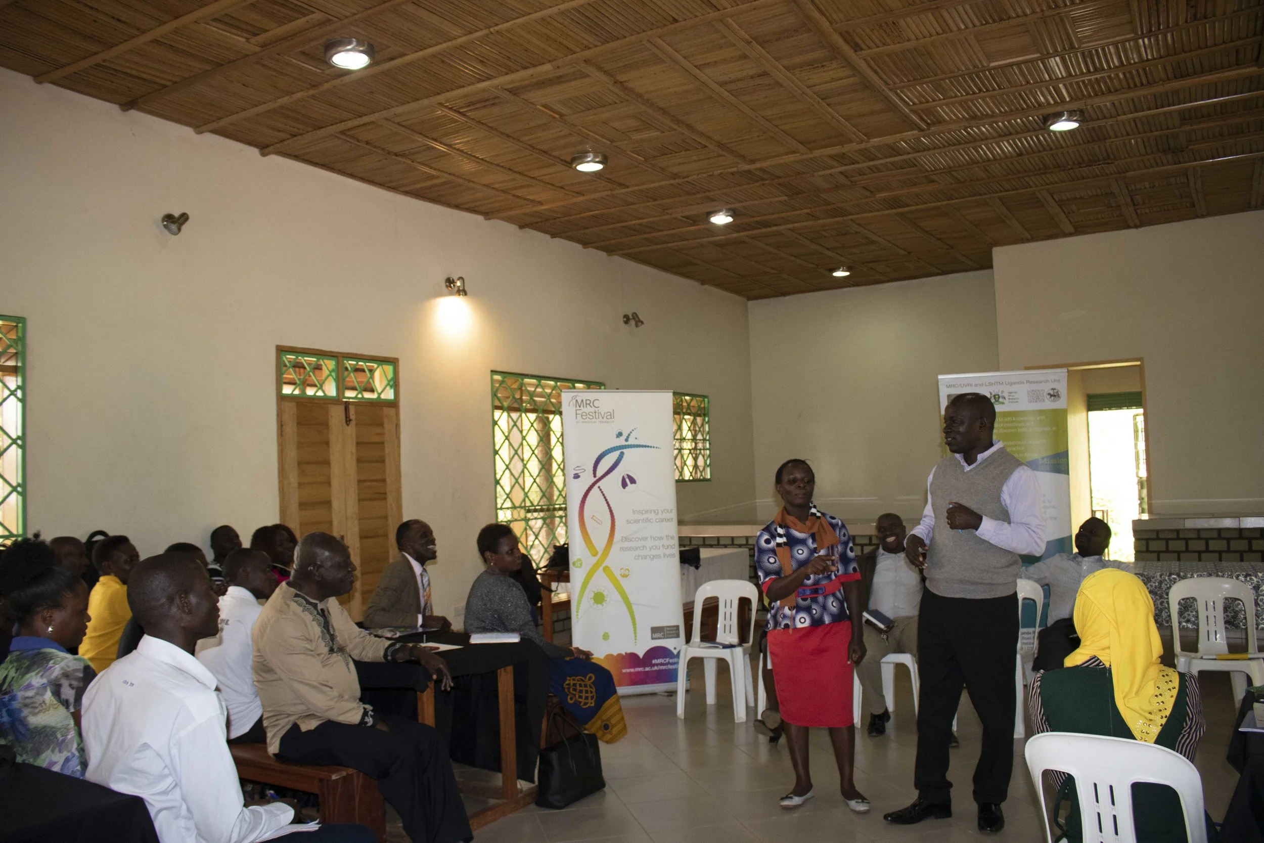 Media cafe for journalists explains PrEPVacc's approach
