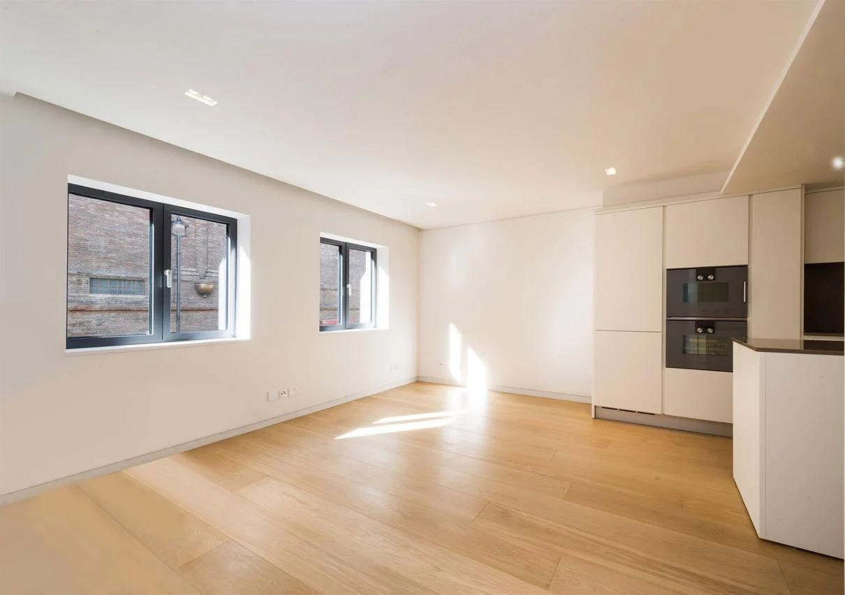 ambigramarchitects_22GreekStreet_kitchen01.jpg