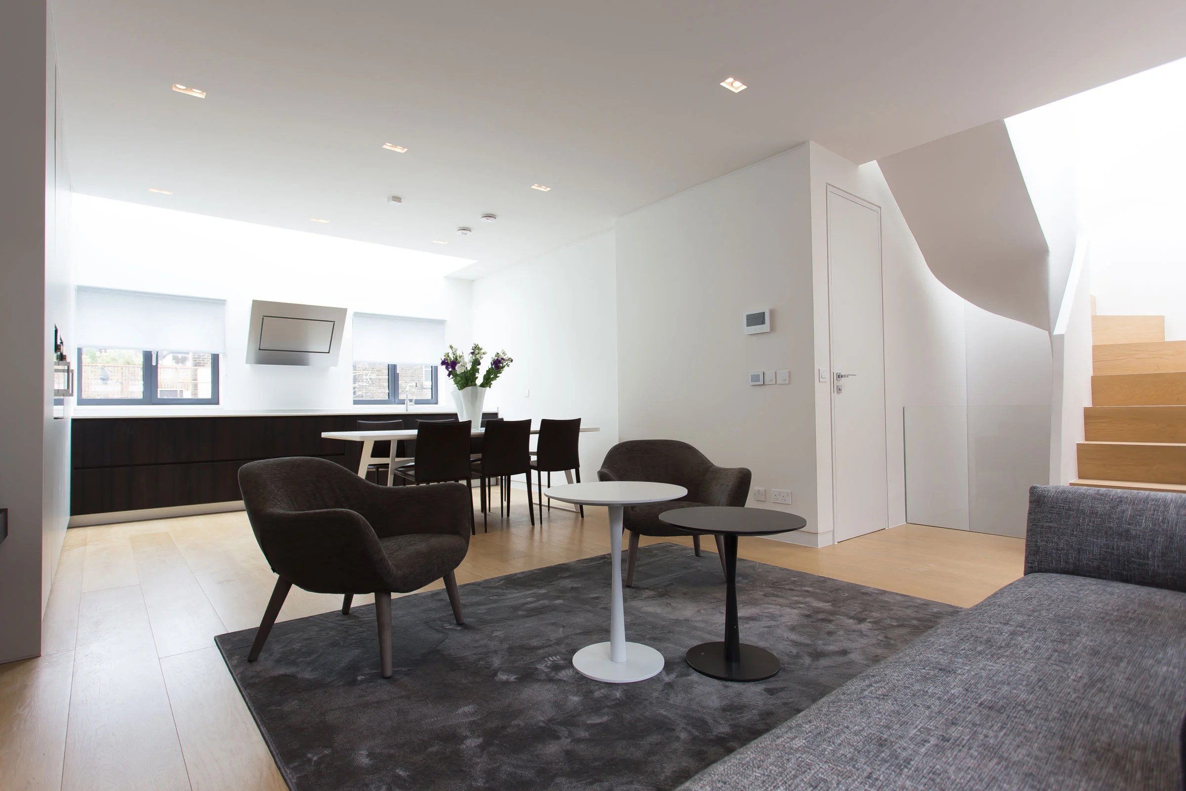 ambigramarchitects_22GreekStreet_reception01.jpg