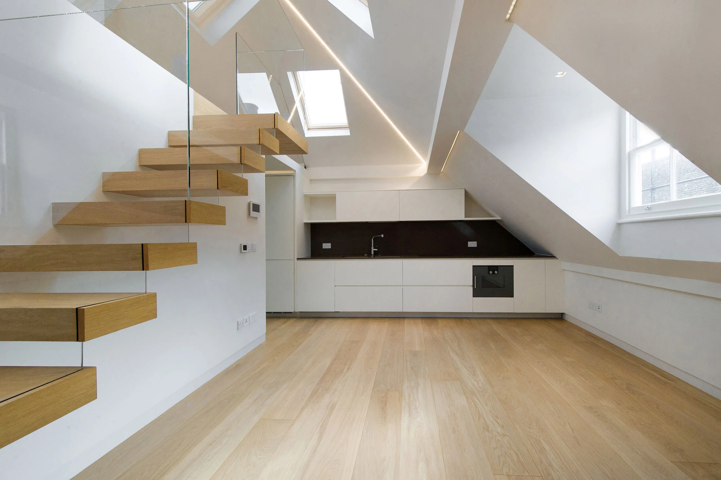 kitchen (3).jpg