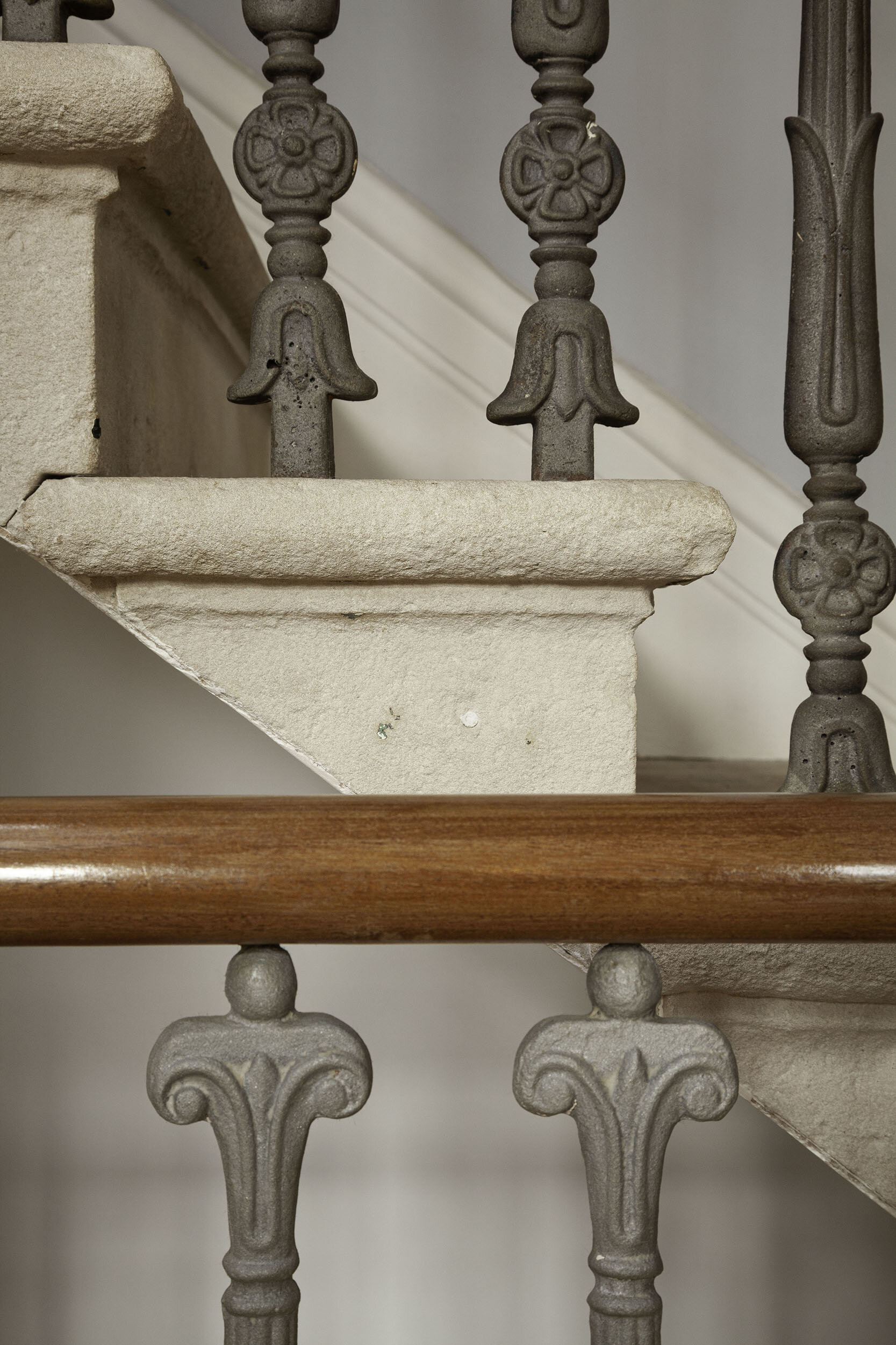 ambigramarchitects_littlevenice_staircasedetail.jpg