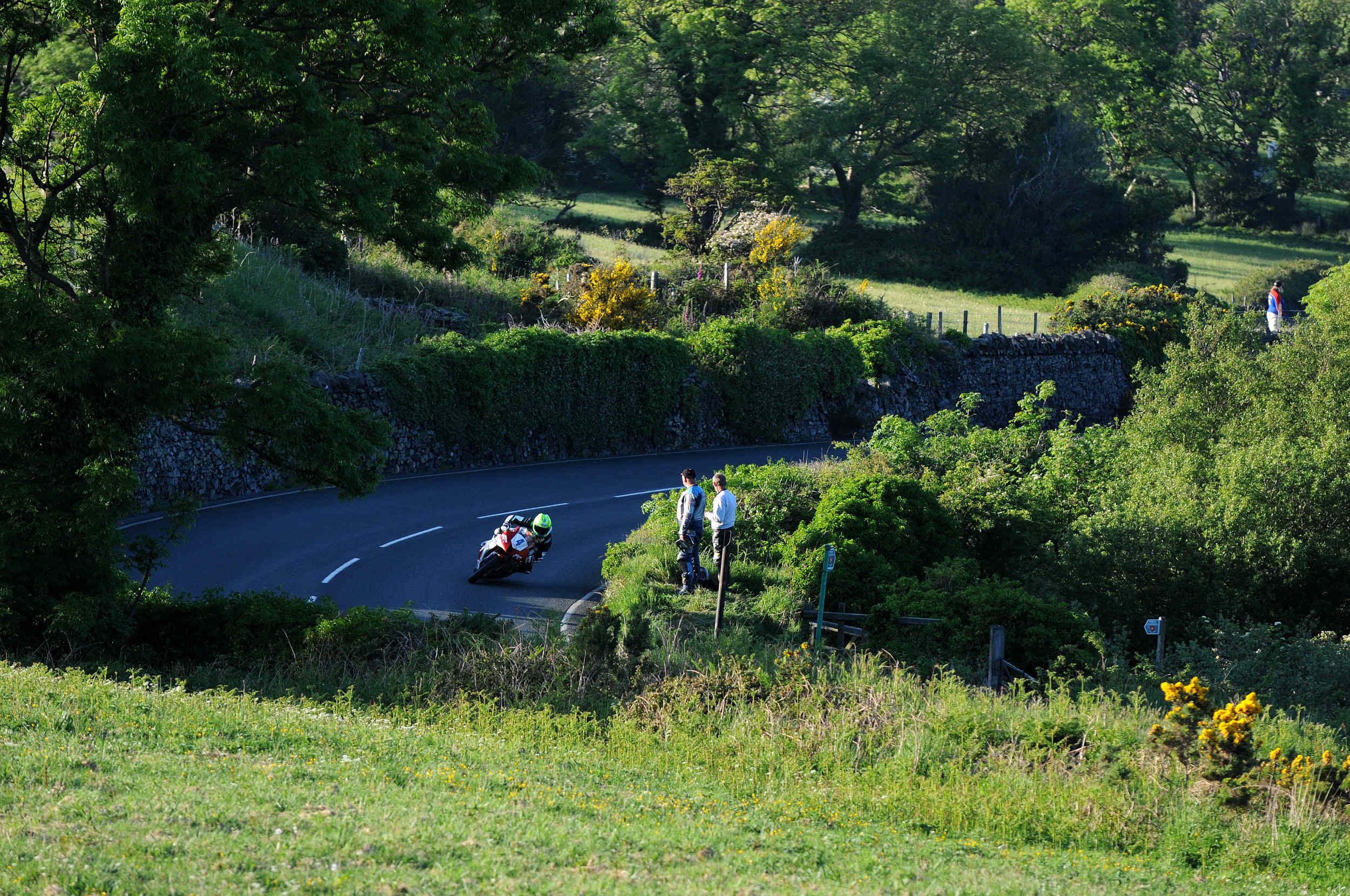  Cameron Donald at Tower Bends, TT qualifying 2012 