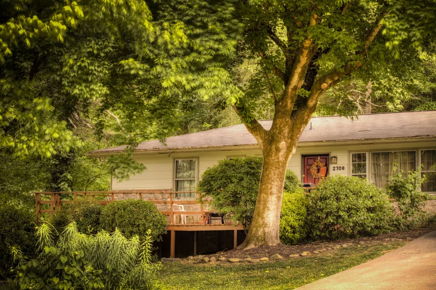 2708 Front Web Resolution.jpg