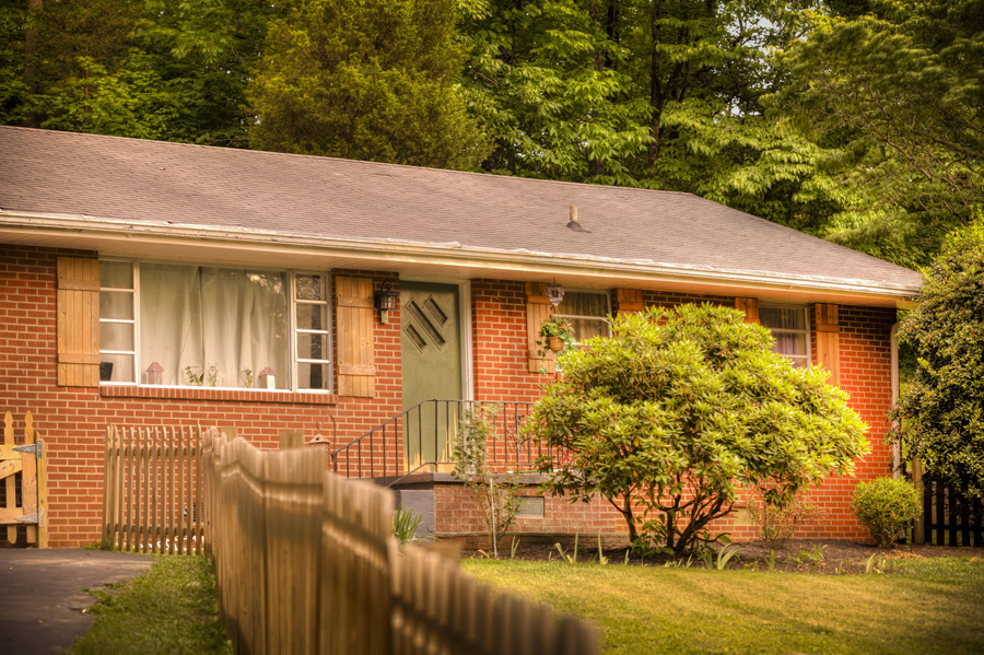 3216 Front zoomed Web Resolution.jpg