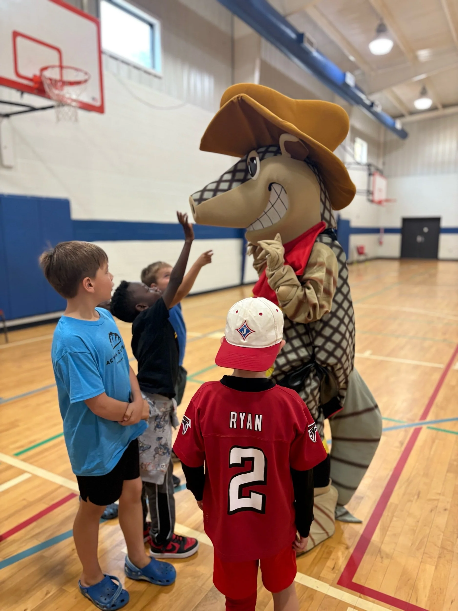 Texas Roadhouse: Andy the Armadillo