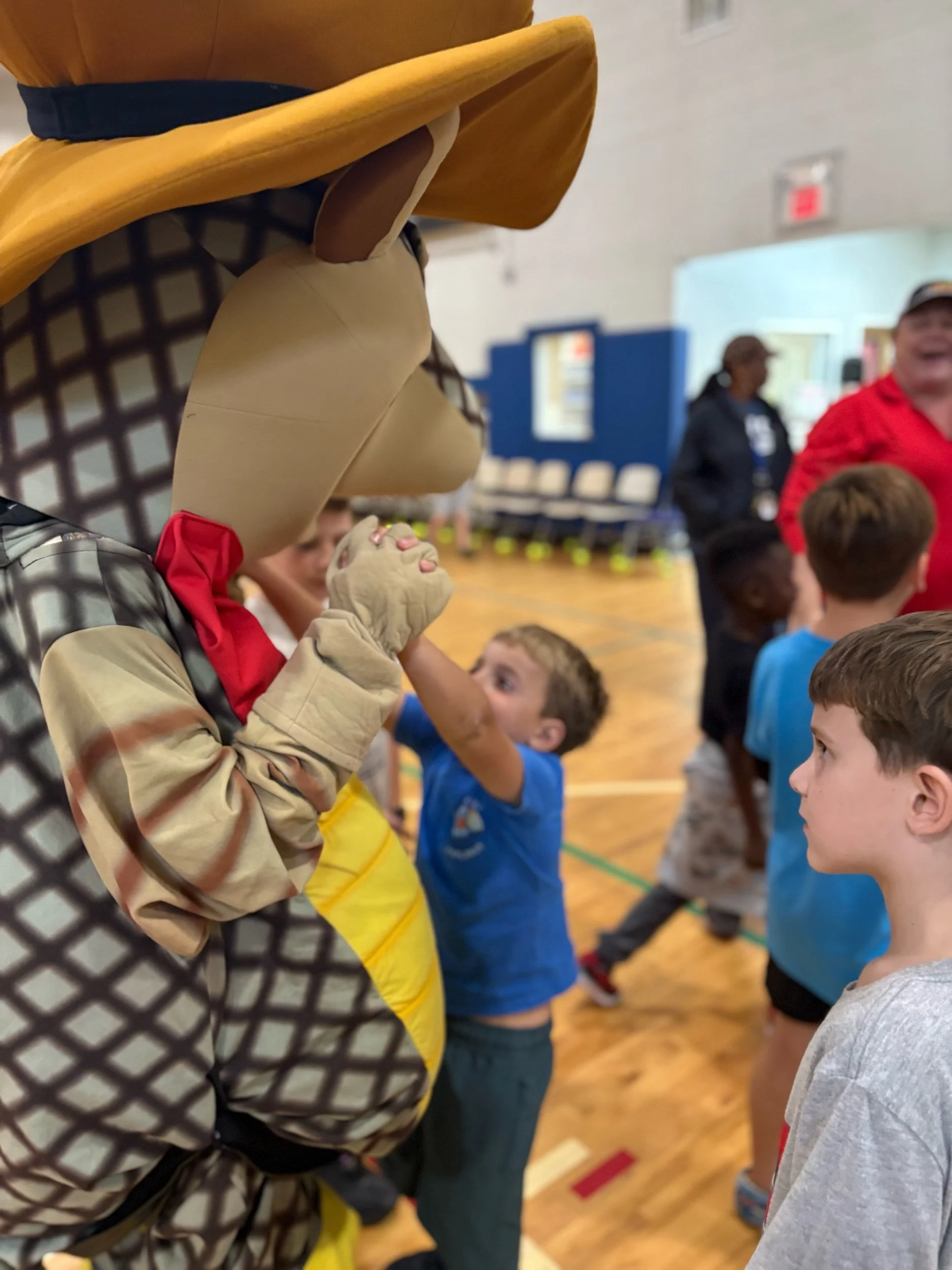Texas Roadhouse: Andy the Armadillo