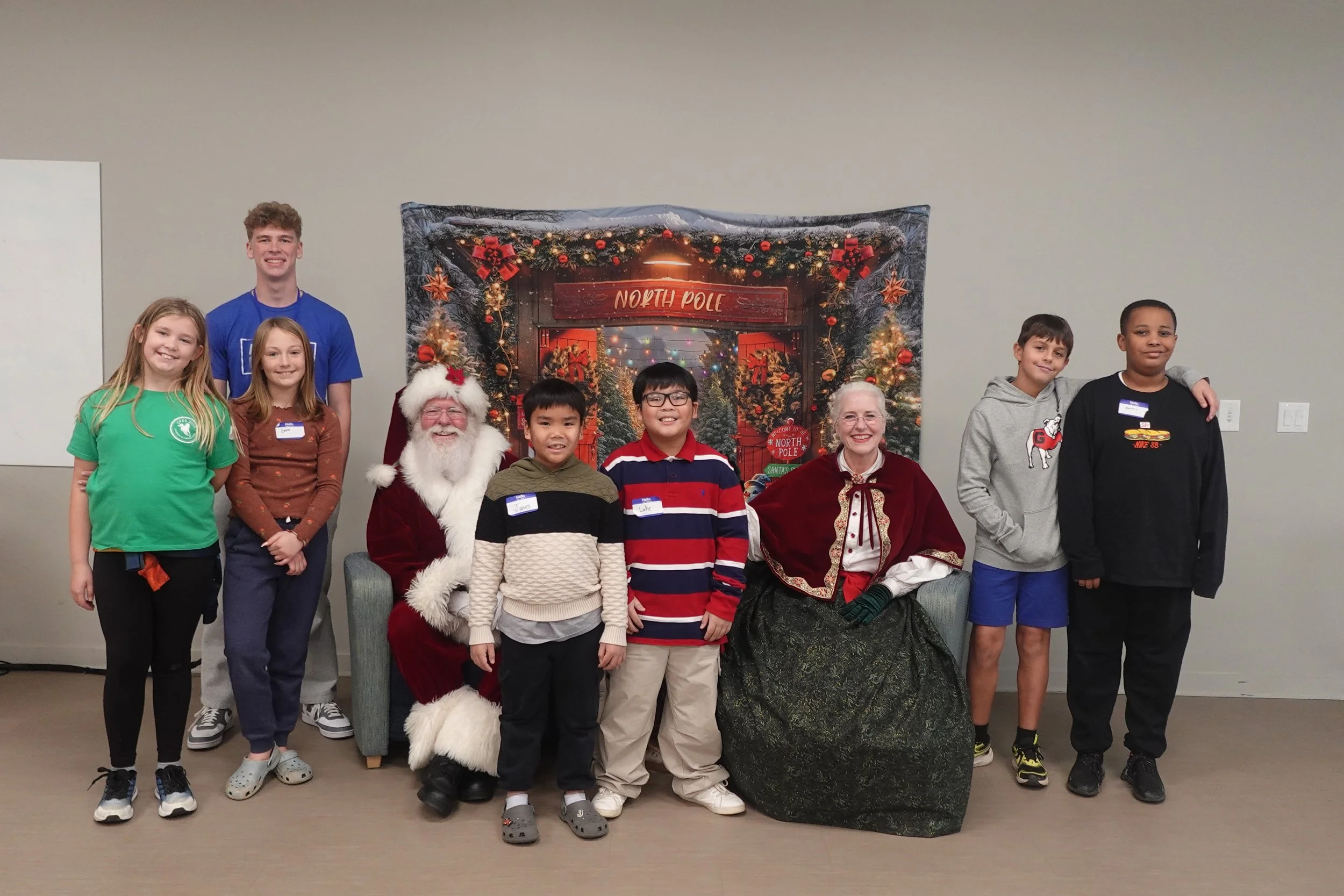 Reading with Santa at Bogart Library 