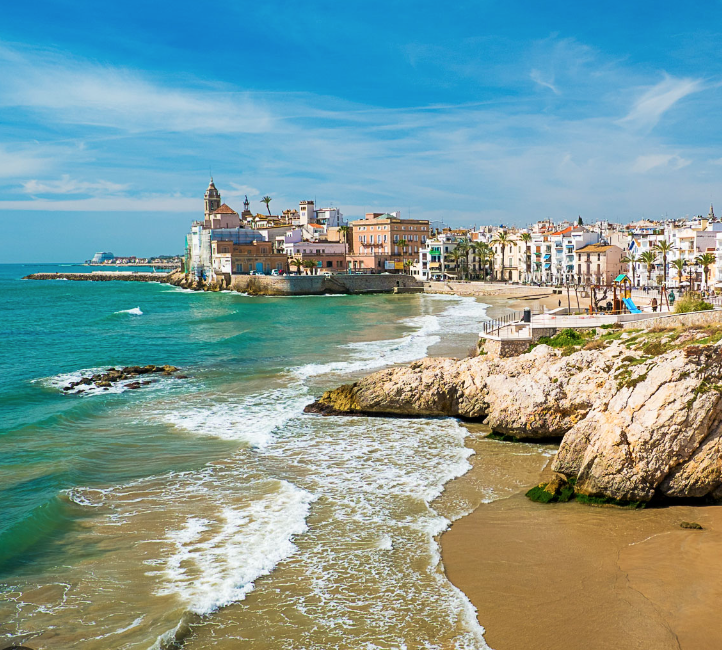 ¿No sabes a dónde ir en tus próximas vacaciones por España? Prueba Sitges!