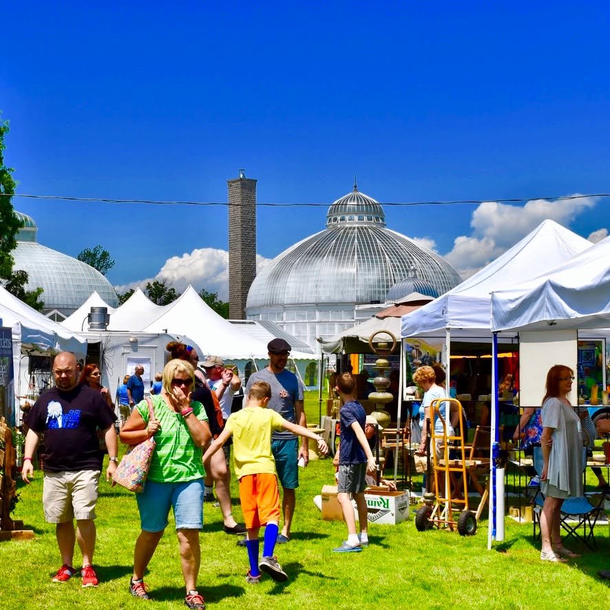 🌸 Love art, gardens, and good company?
Get more involved with the Garden Art Sale and be part of the fun behind the scenes! We&rsquo;re looking for friendly volunteers to help out the weekend of the sale (Fri, Sat &amp; Sun June 28 &amp; 29). It&rsq