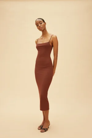The Gwyn 90s Jersey Dress in Milk Chocolate Brown  REFINE