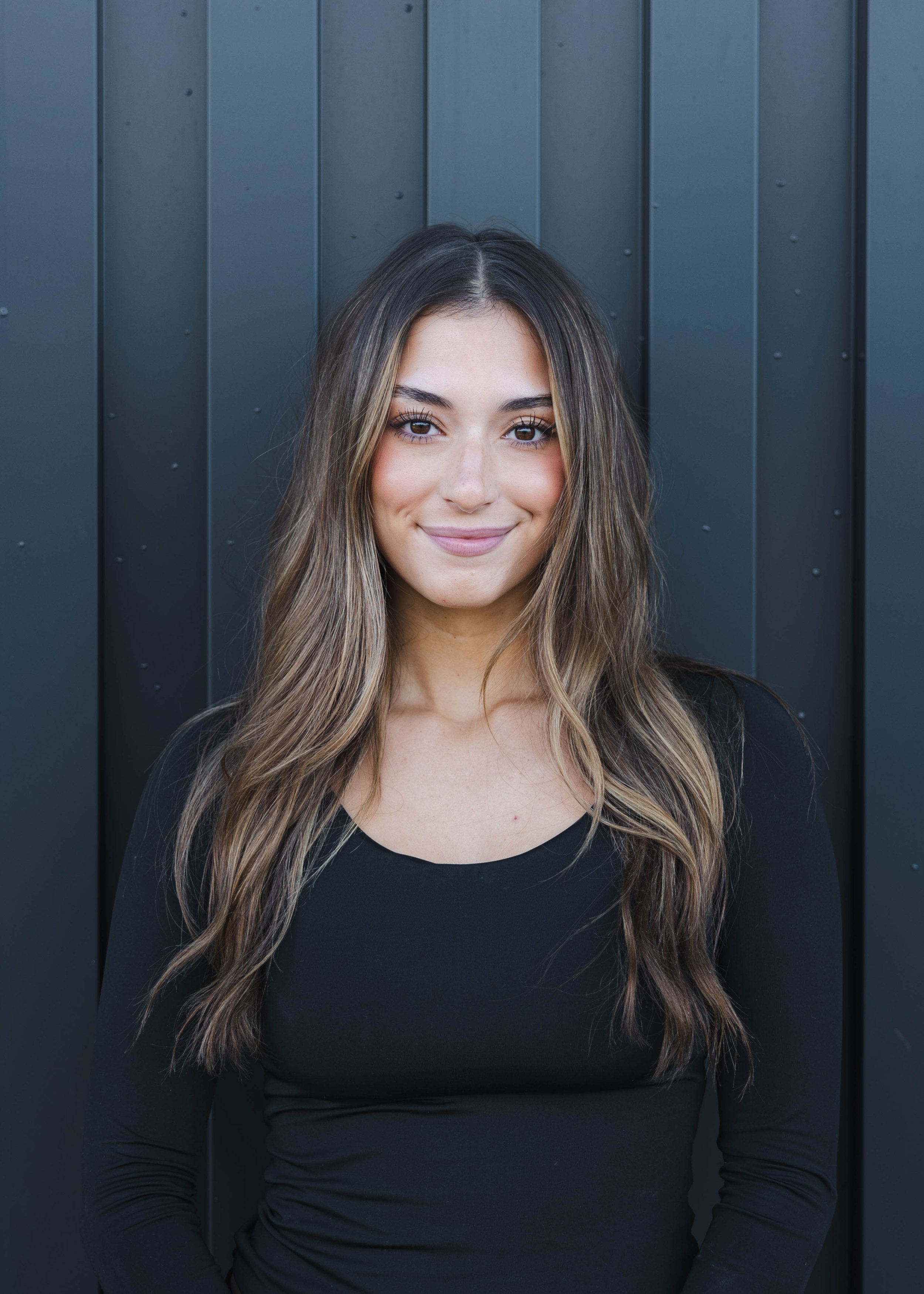 Norah - Front Desk