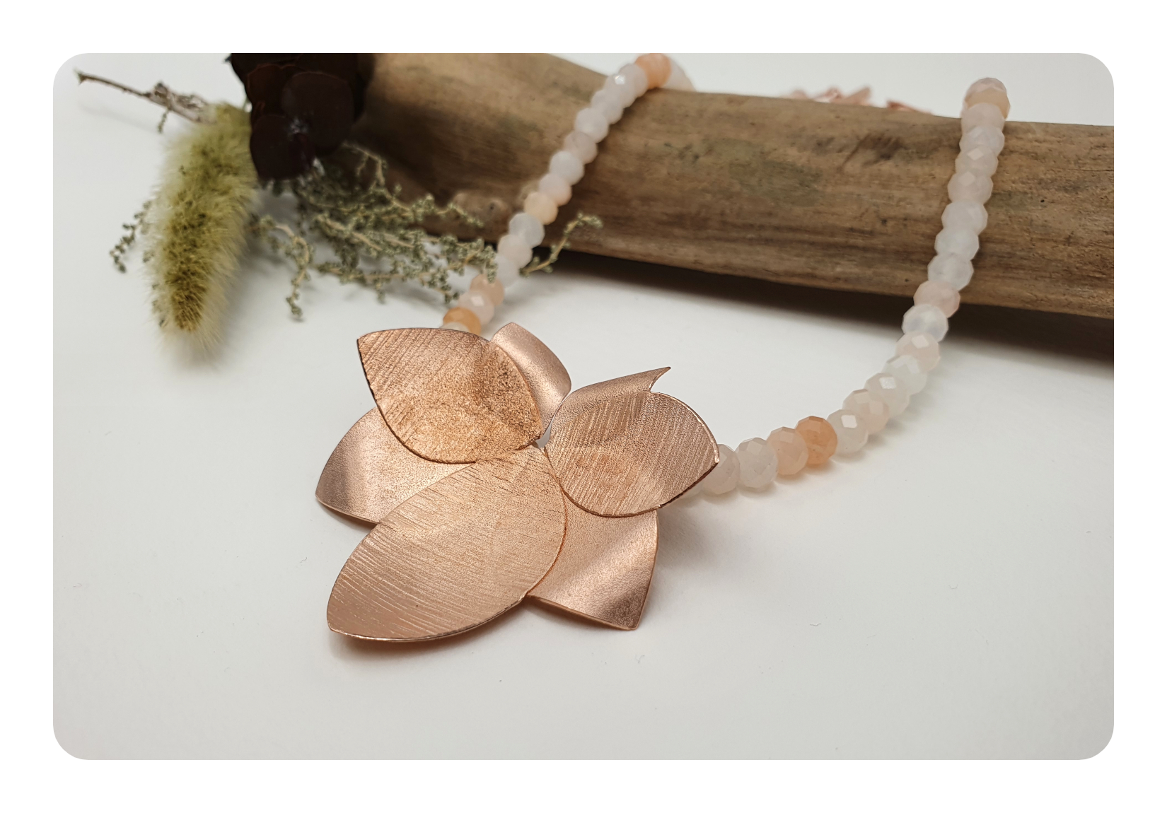 pink orchid neck 5.png