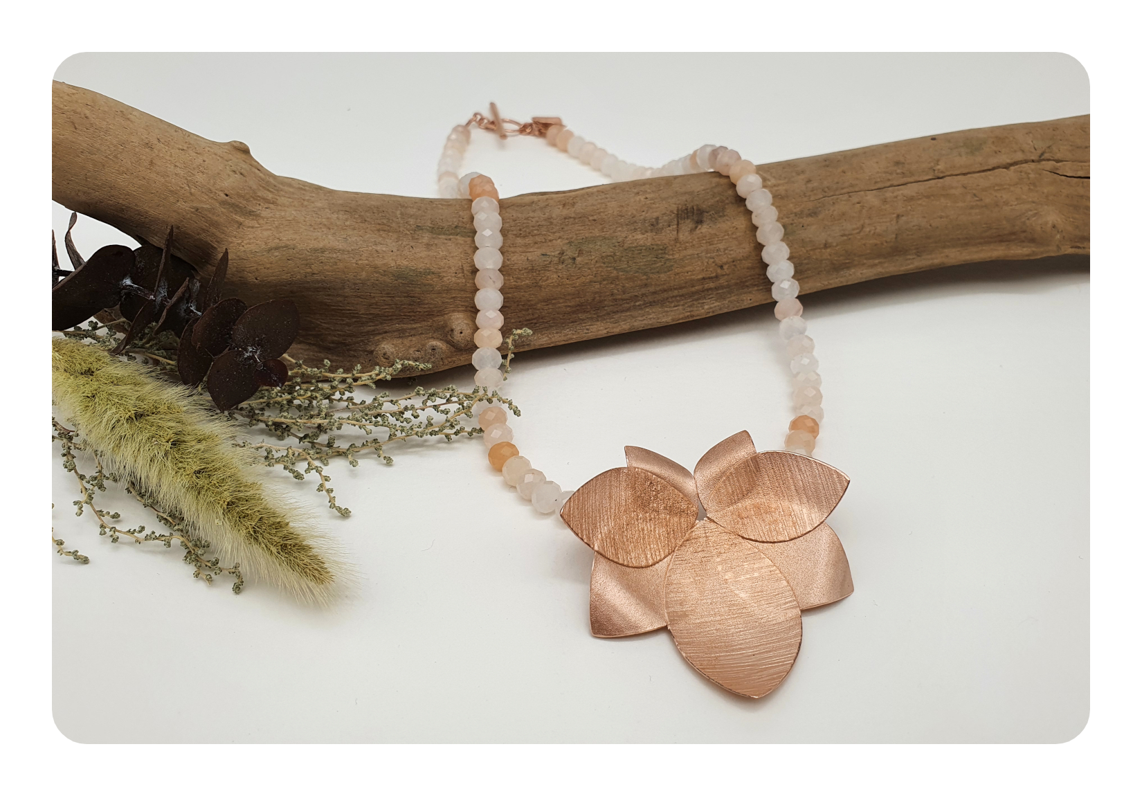 pink orchid neck 6.png