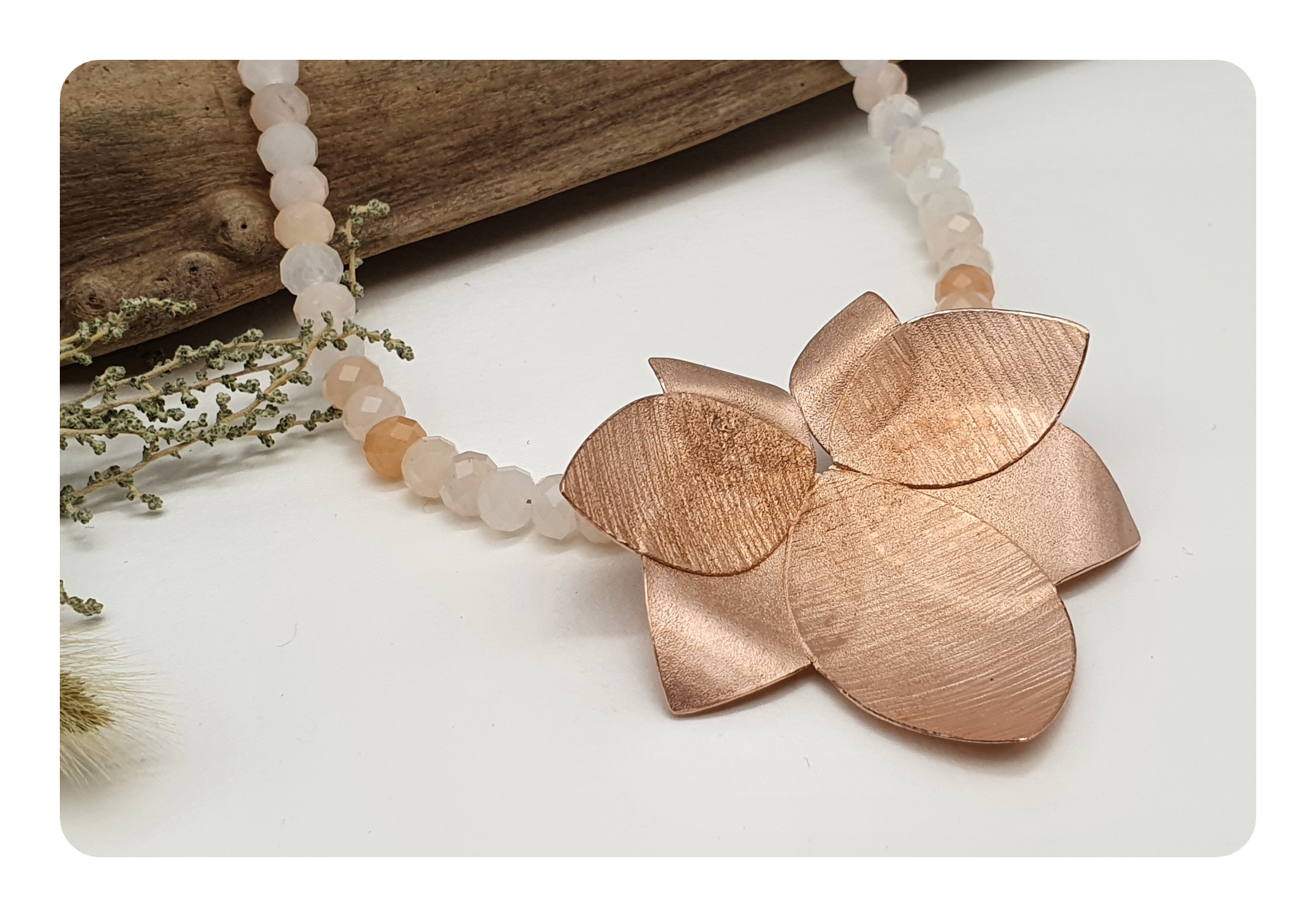 pink orchid neck 1.png