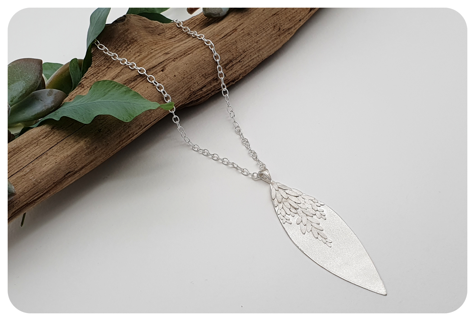 sweep euc fancy chain 5.png