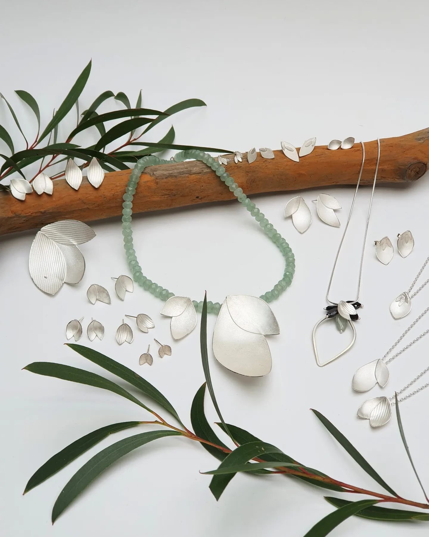 A lovely new collection has just landed at the fabulous @thebiscuitfactorygallery in Newcastle. 

All handmade by myself in recycled silver, and inspired by my favourite foliage, Eucalyptus. ❤

Happy Sunday! 😊 

#eucalyptuscollection 
#jewellery 
#h