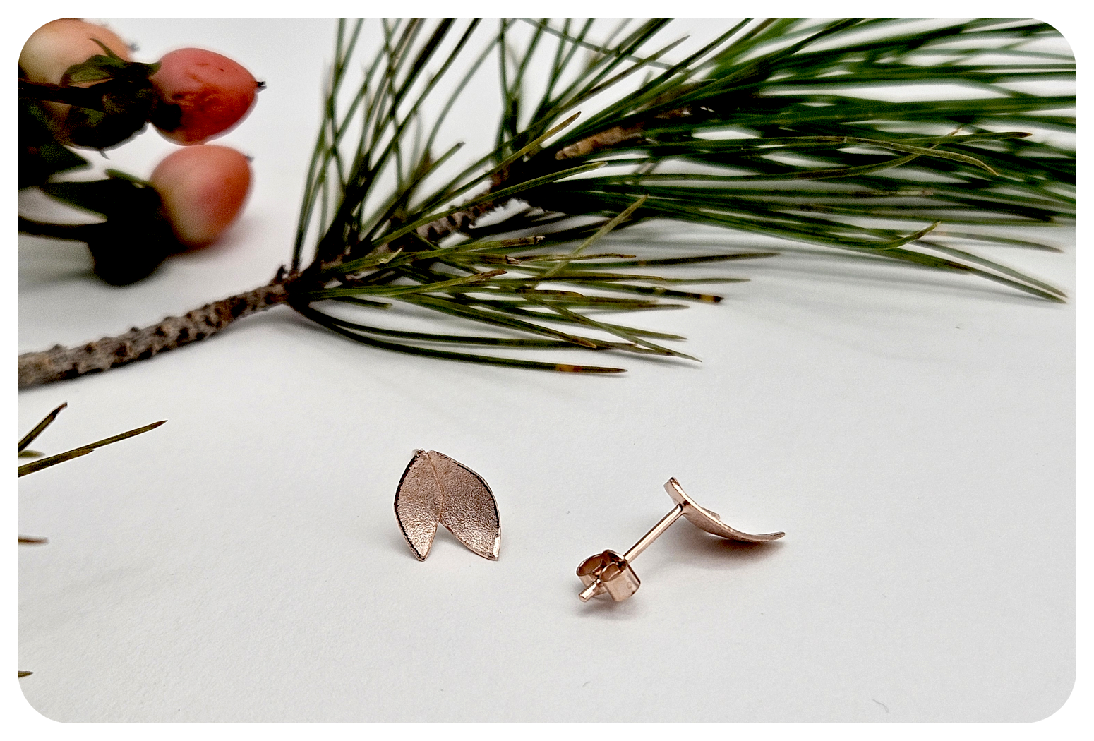 small rose euc petal ear.png