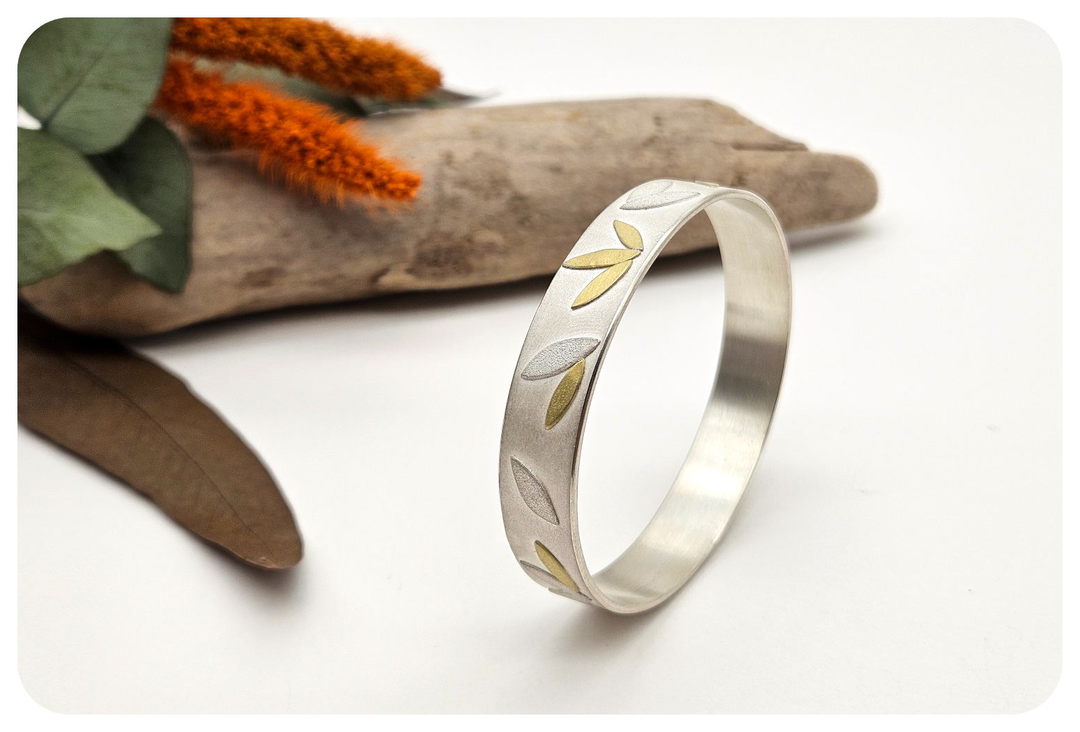 euc leaves bangle 2.png