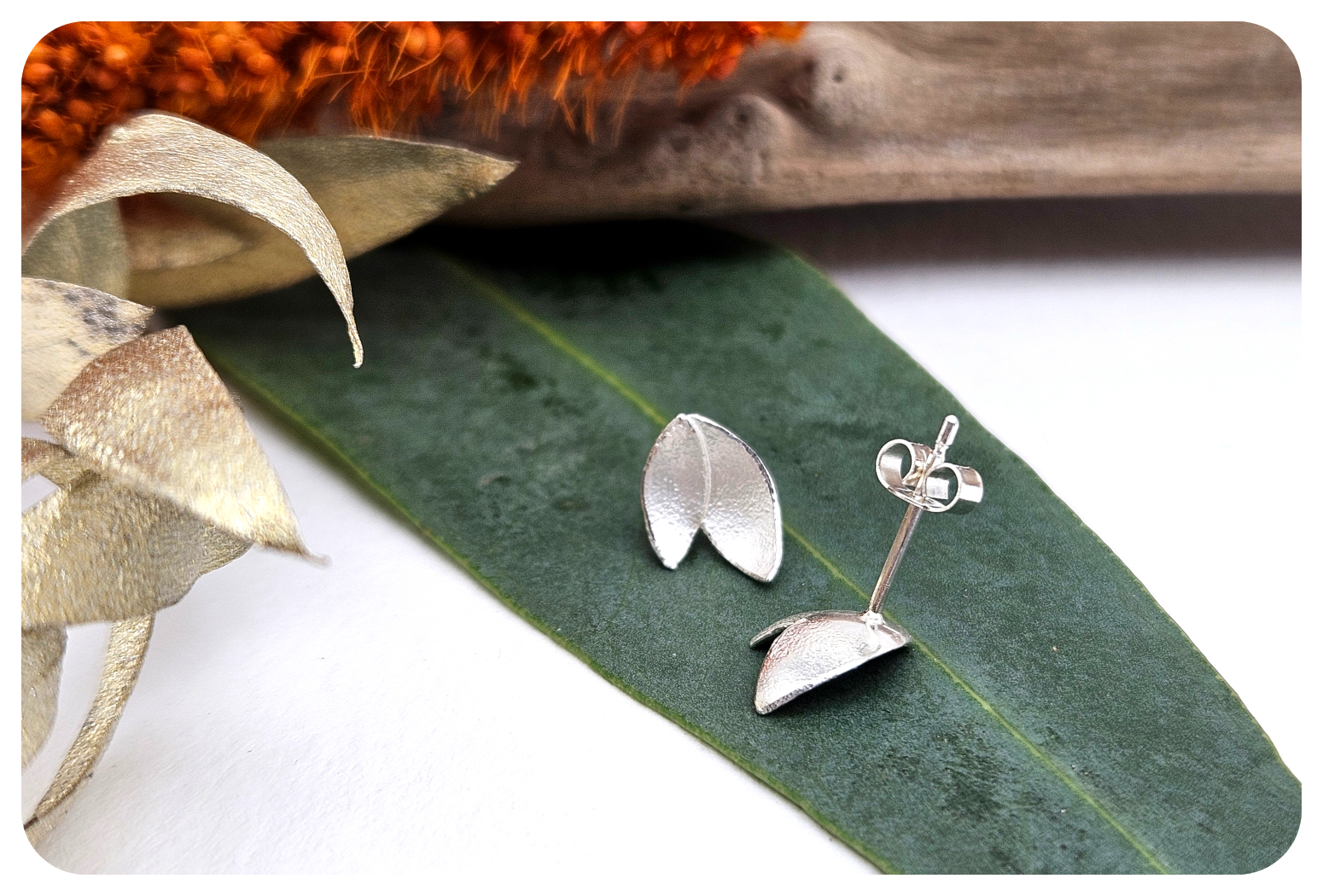 small euc petal ear.png