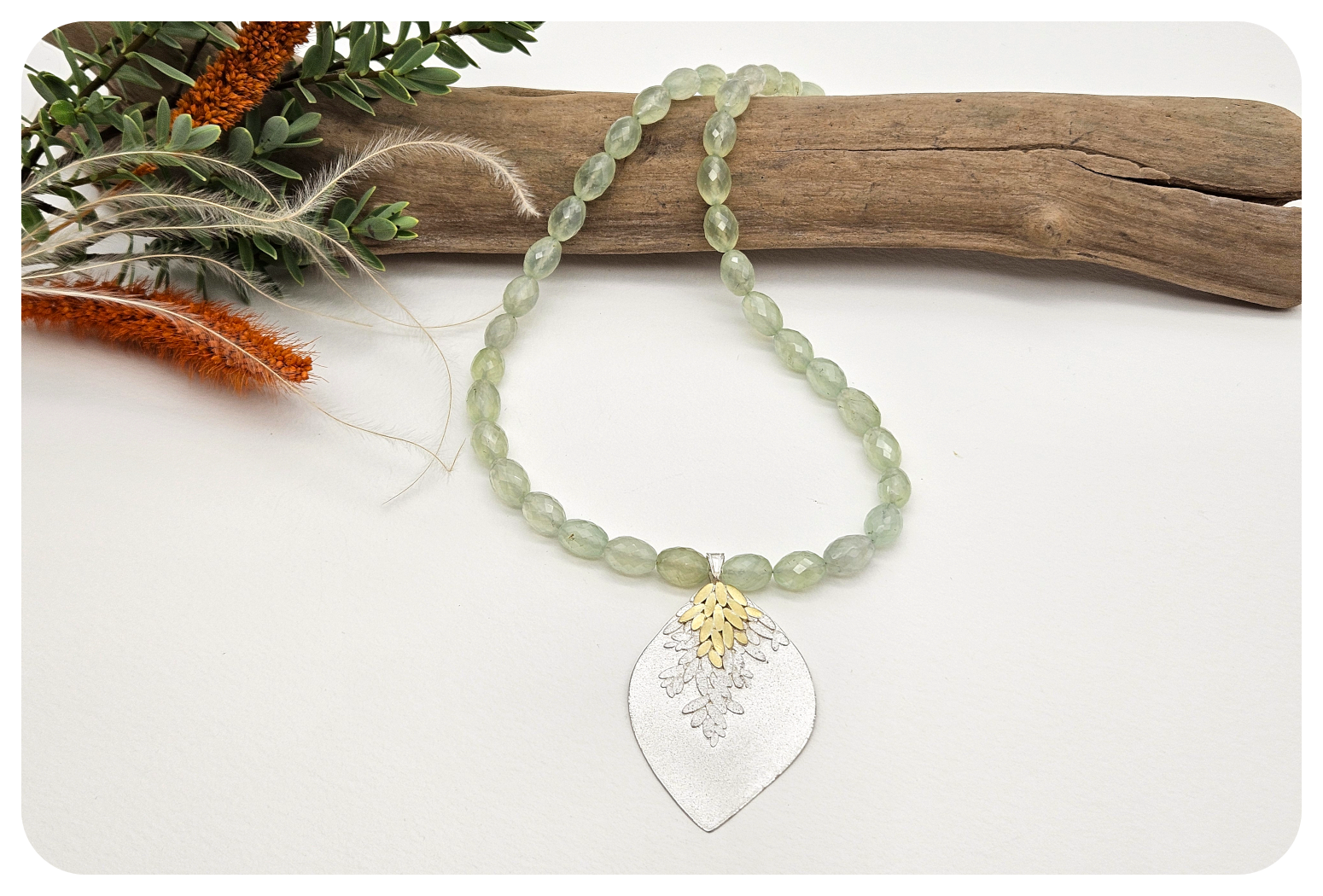 silver and gold foliage neck 3.png