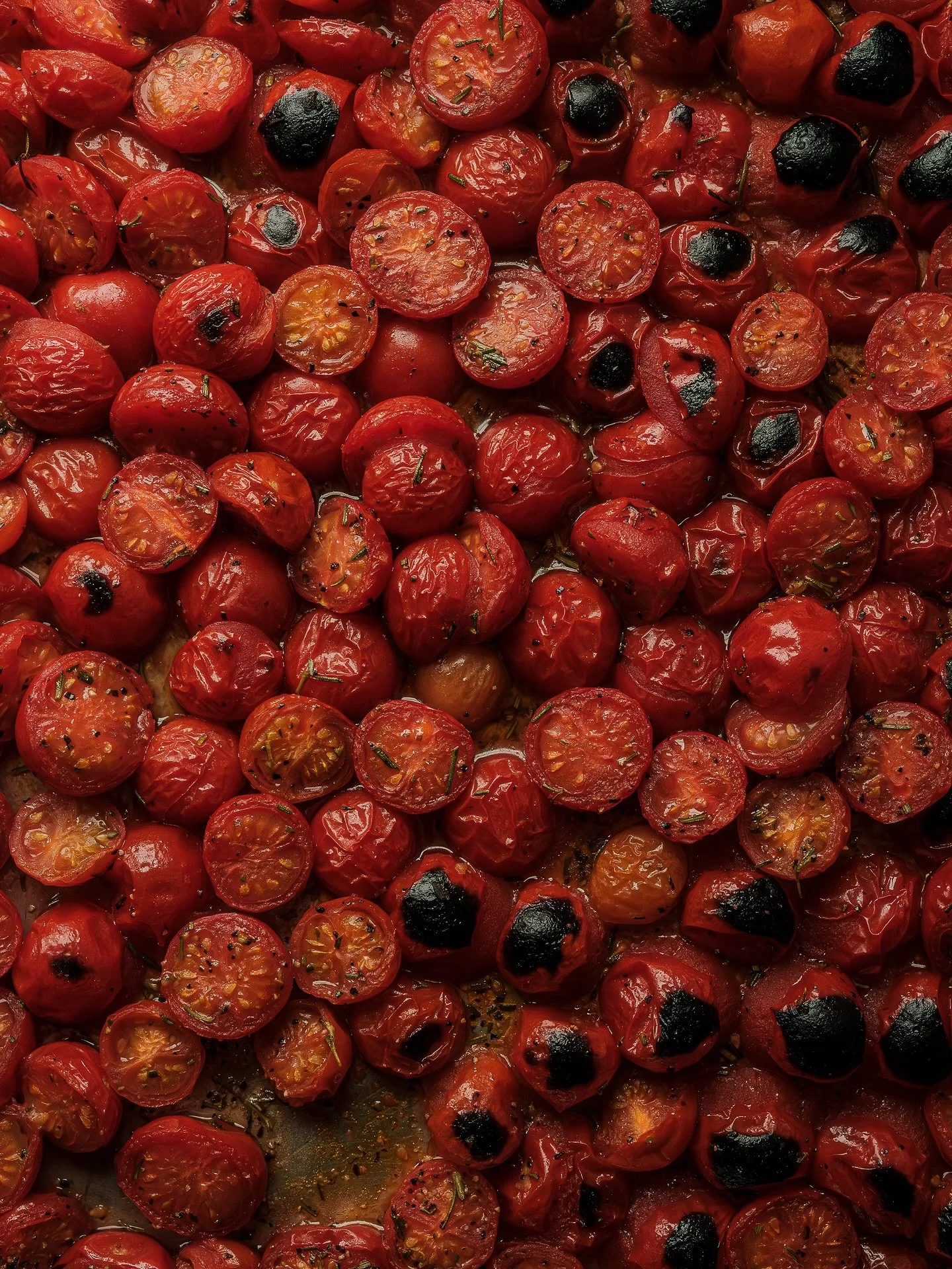 A little insight into one of the small prep jobs we do daily, roasting off Cherry Tomatoes for one of our flatbreads. Super simple flatty but absolutely bouncing with flavour. We send it through the oven with a load of sliced garlic, and then finish