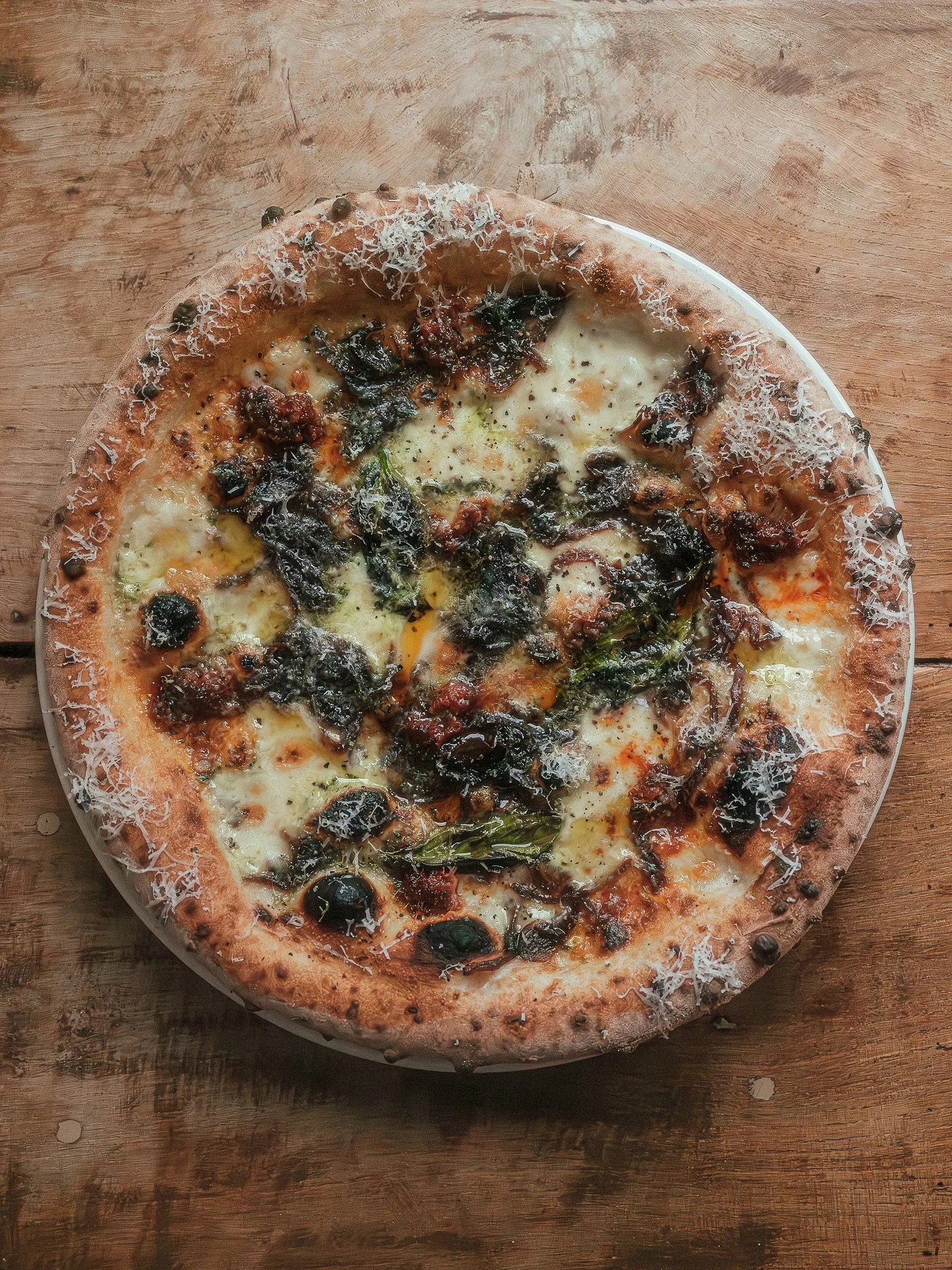 Sometimes in life you have to go slightly off piste and against the curve. This staff special number is exactly that. It&rsquo;s a cheesy garlic bread topped with some of the fan favourites, nduja + caramelised onions + a healthy dusting of Parmesan.
