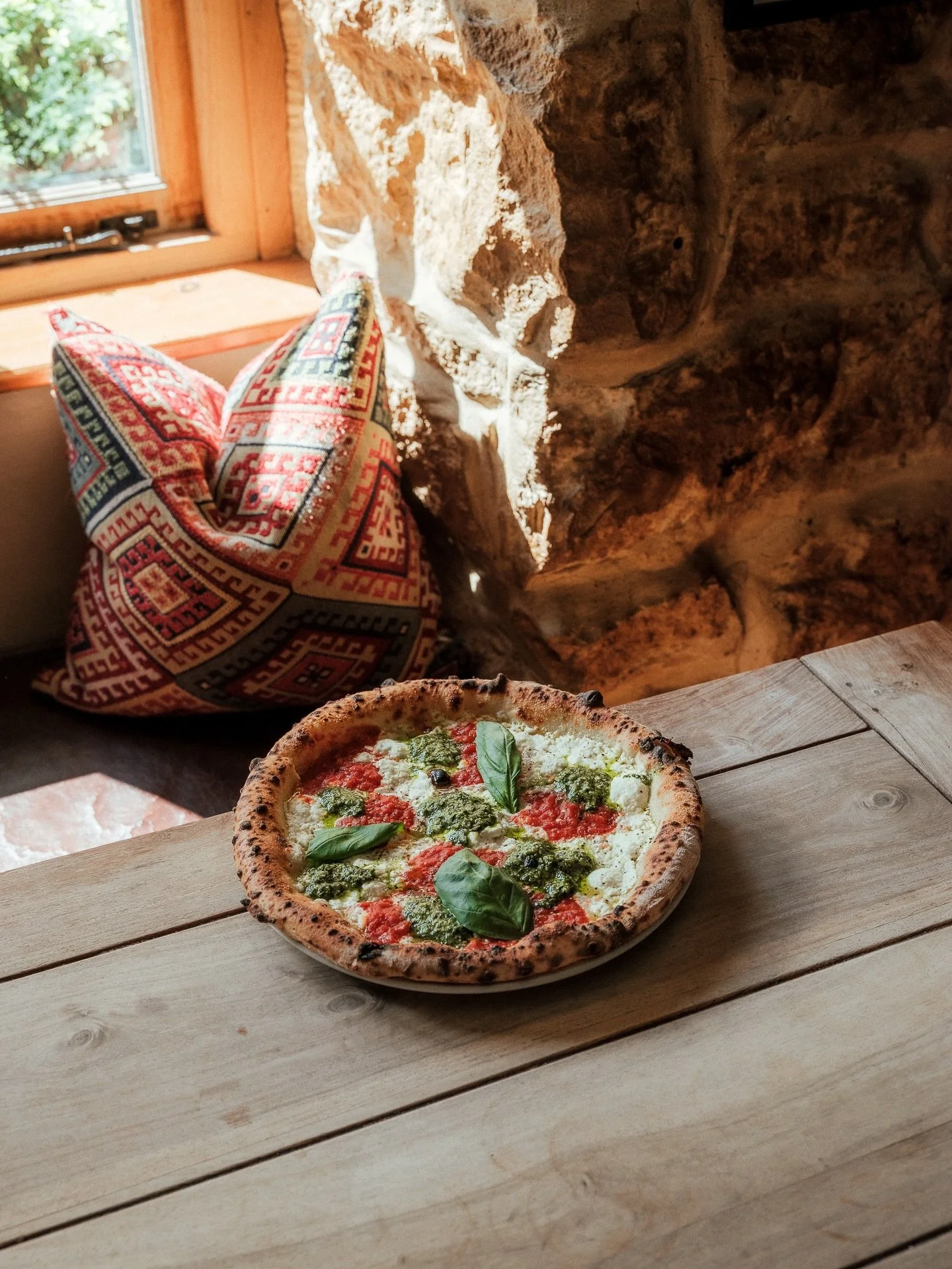 A lovely Saturday pizza special for those of you gracing us with your presence today. 

Super simple, super delicious, San Marzano Tomato, Rosary Goat&rsquo;s Cheese, Pesto. 

Banger.

@mhunt_27