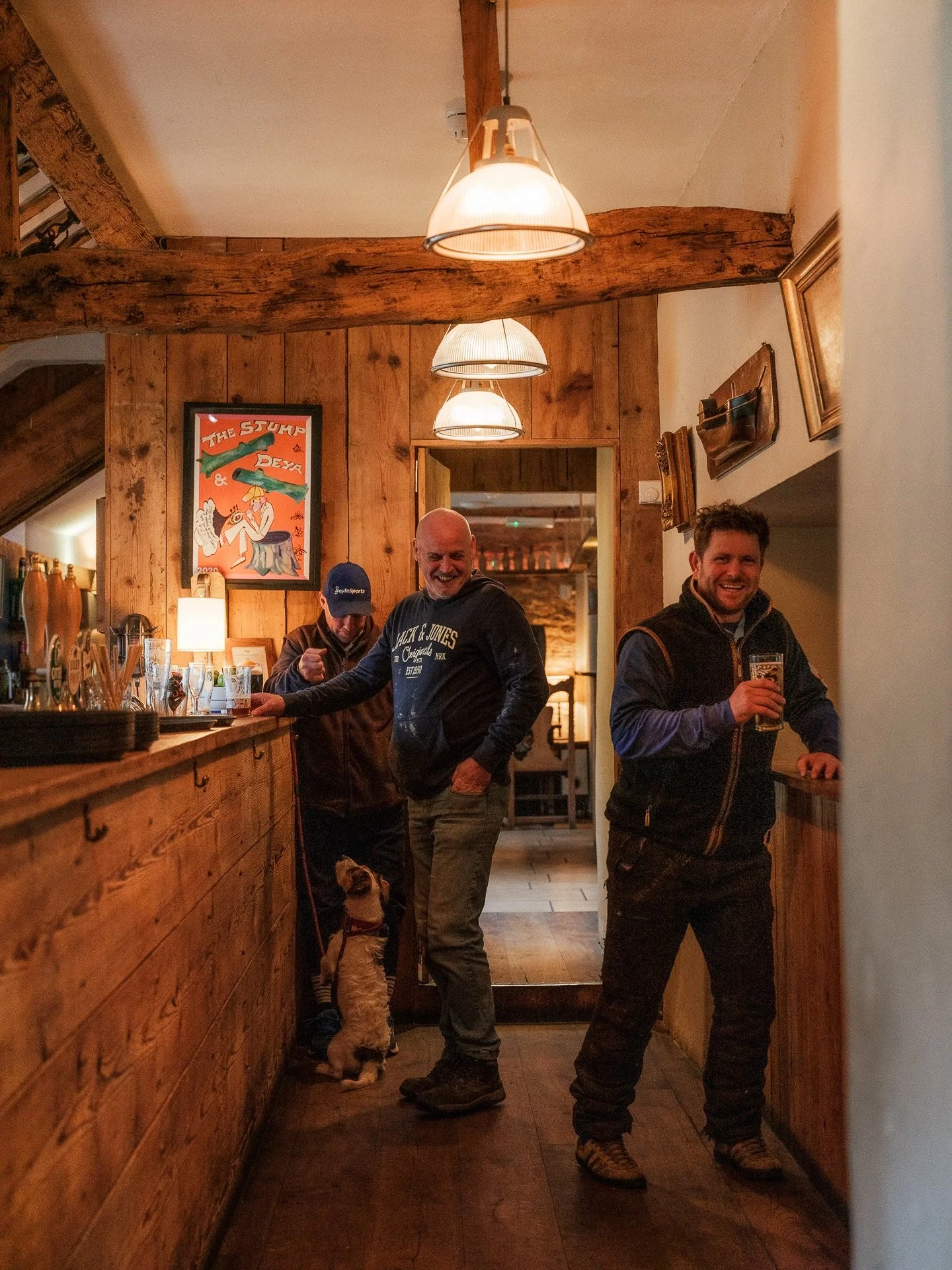 Timmy, Tommy, Darren &amp; Craig

A few of the Local&rsquo;s that make the Stump what it is, can you guess who&rsquo;s the favourite round here?