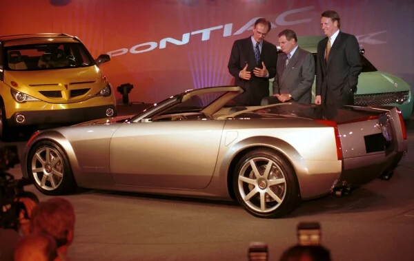 Cadillac Evoq Reveal