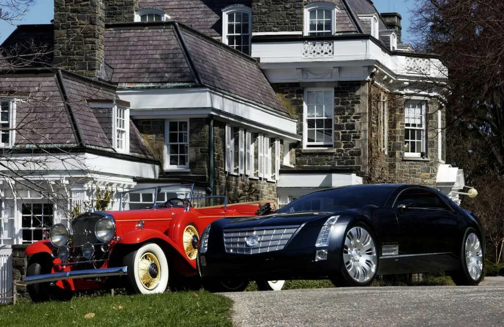 cadillacsixteens2.jpg