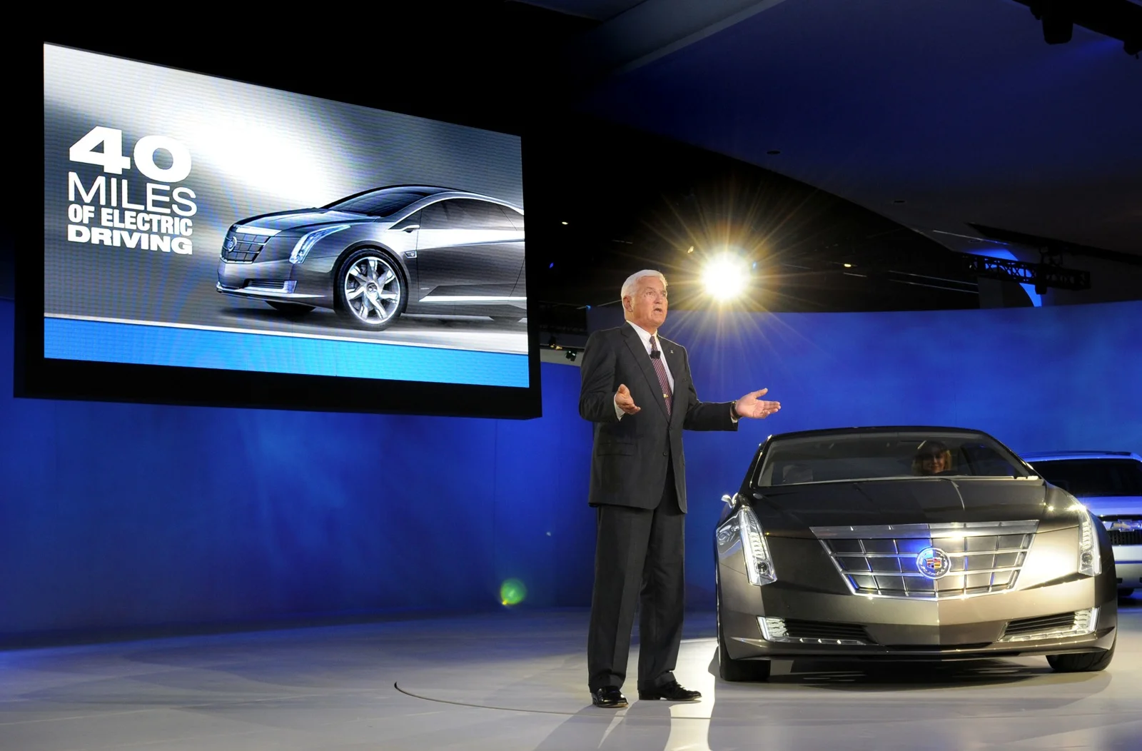 Cadillac Converj Concept Introduction at 2009 NAIAS