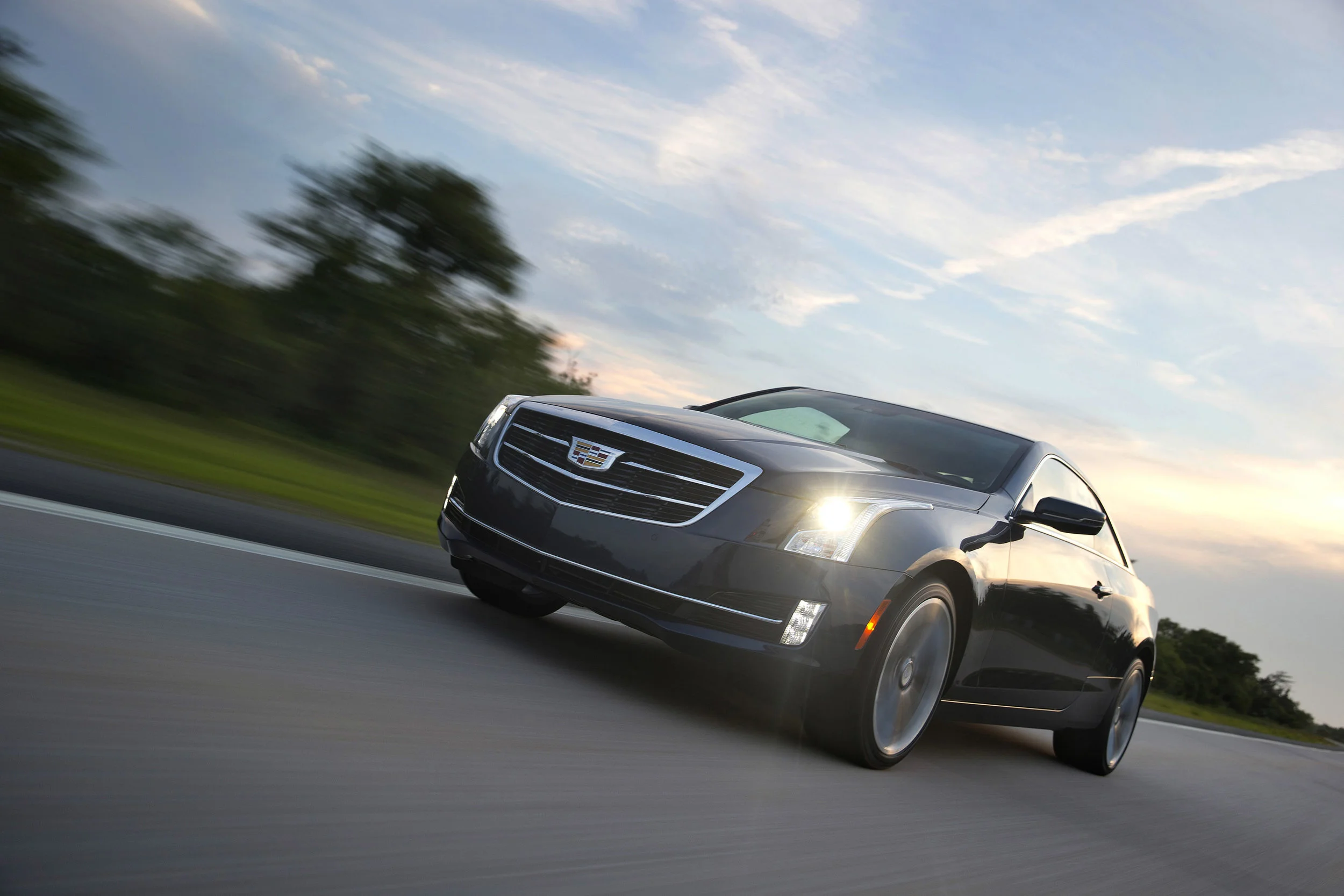 2015-Cadillac-ATScoupe-078.jpg