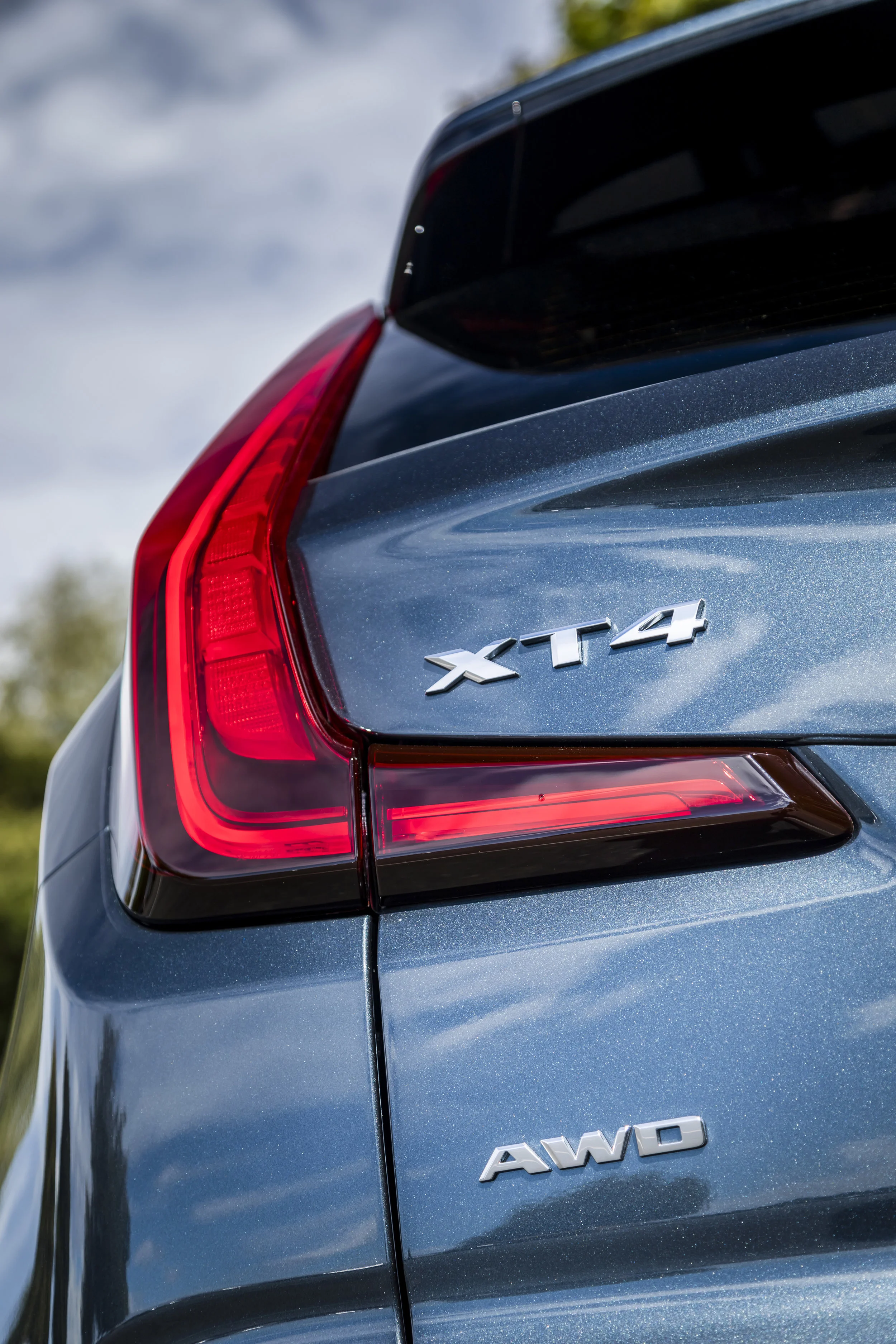 2019 Cadillac XT4 Premium Luxury