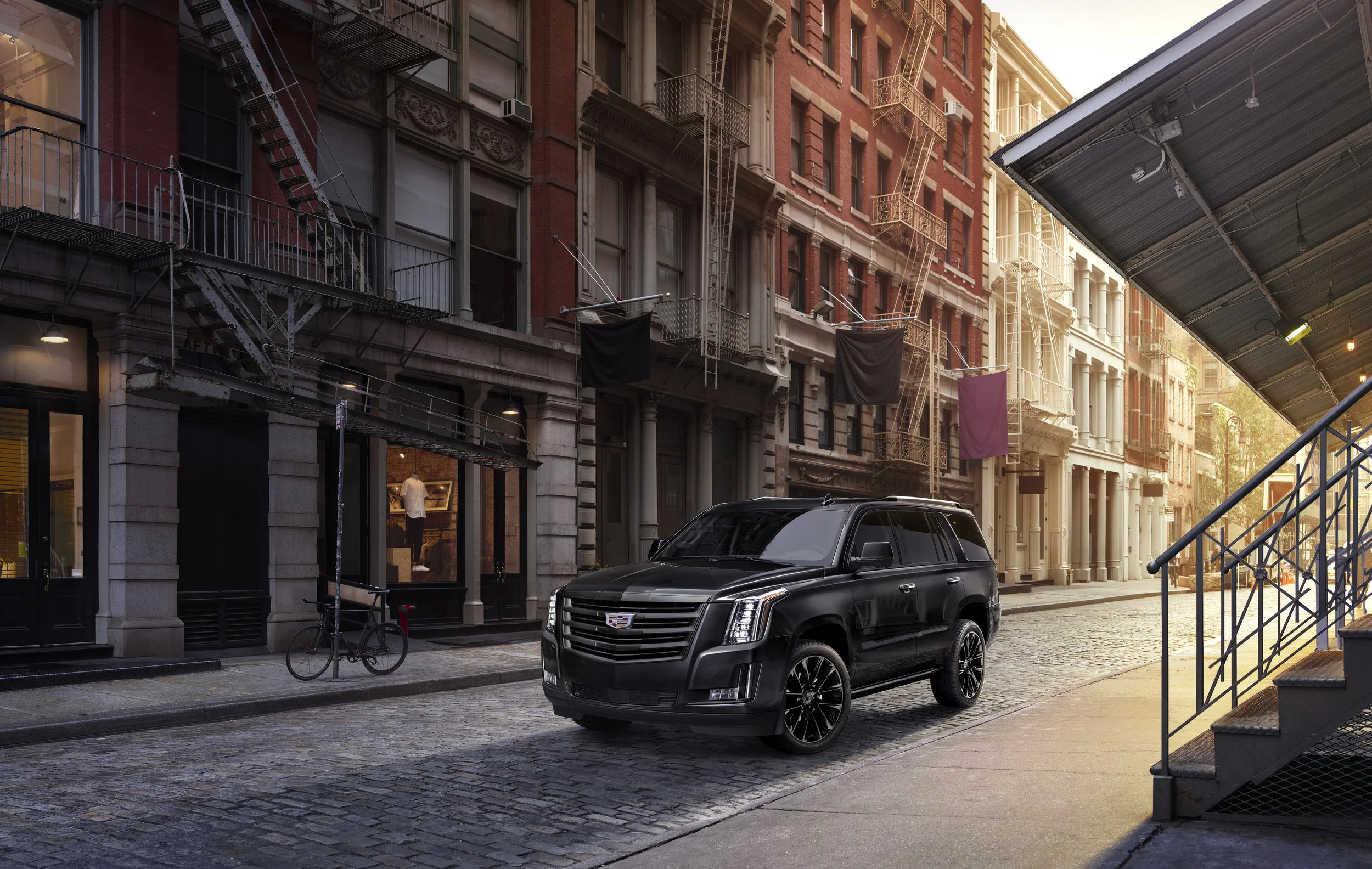 The Escalade Sport Edition is a bold new look for those who aren