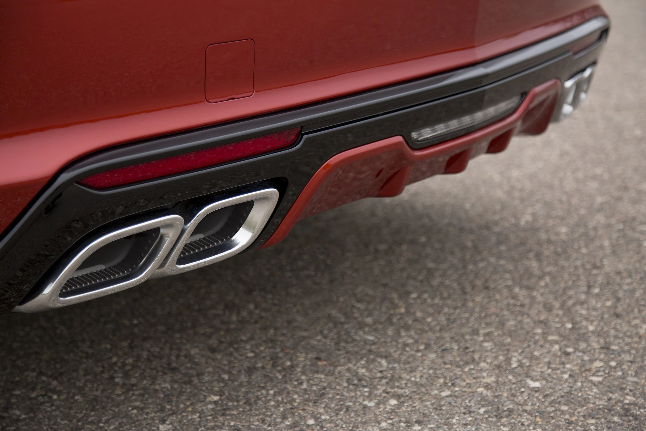 2020-Cadillac-CT5-V-005.jpg